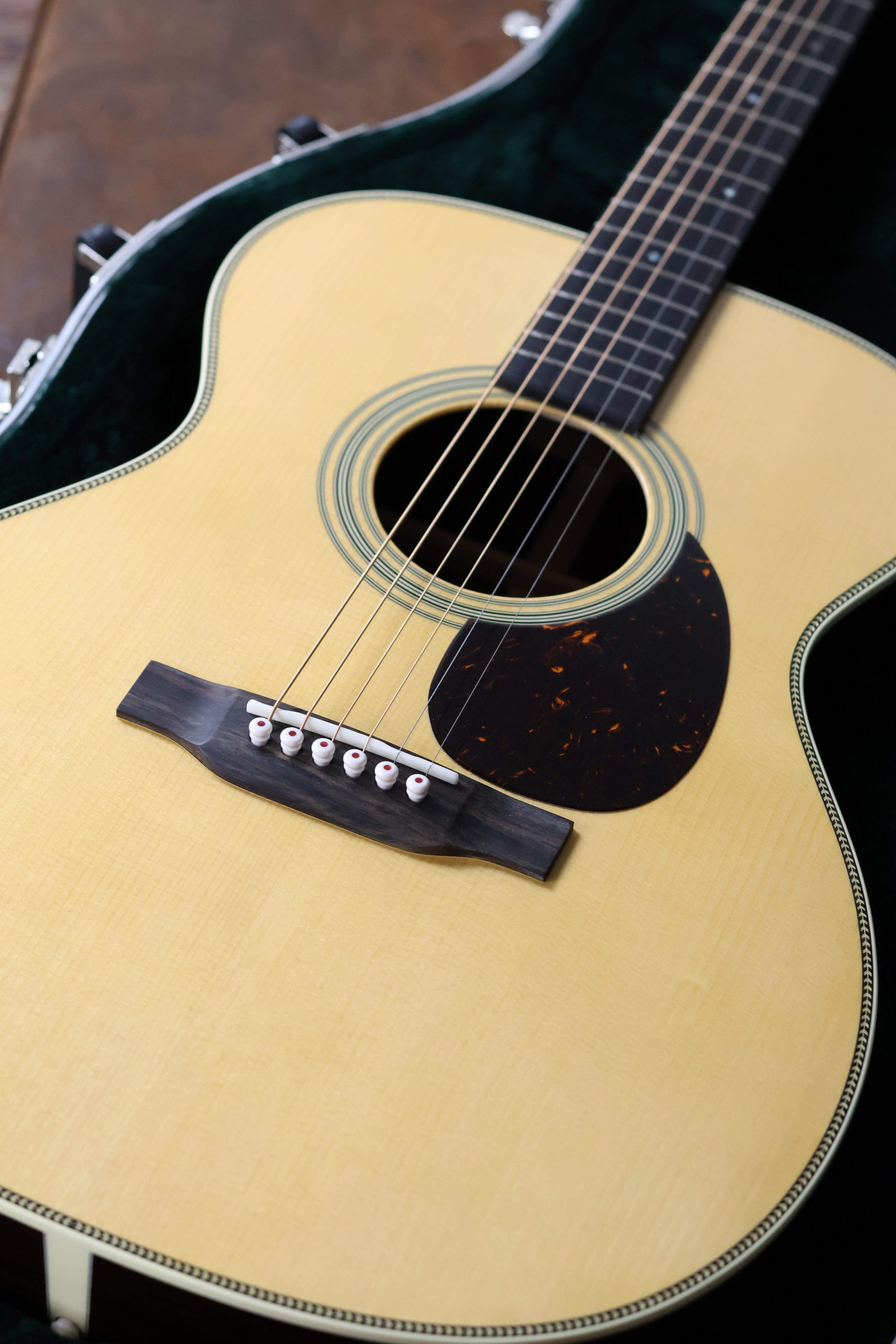 Martin OM-28 Modern Standard | Sitka Spruce