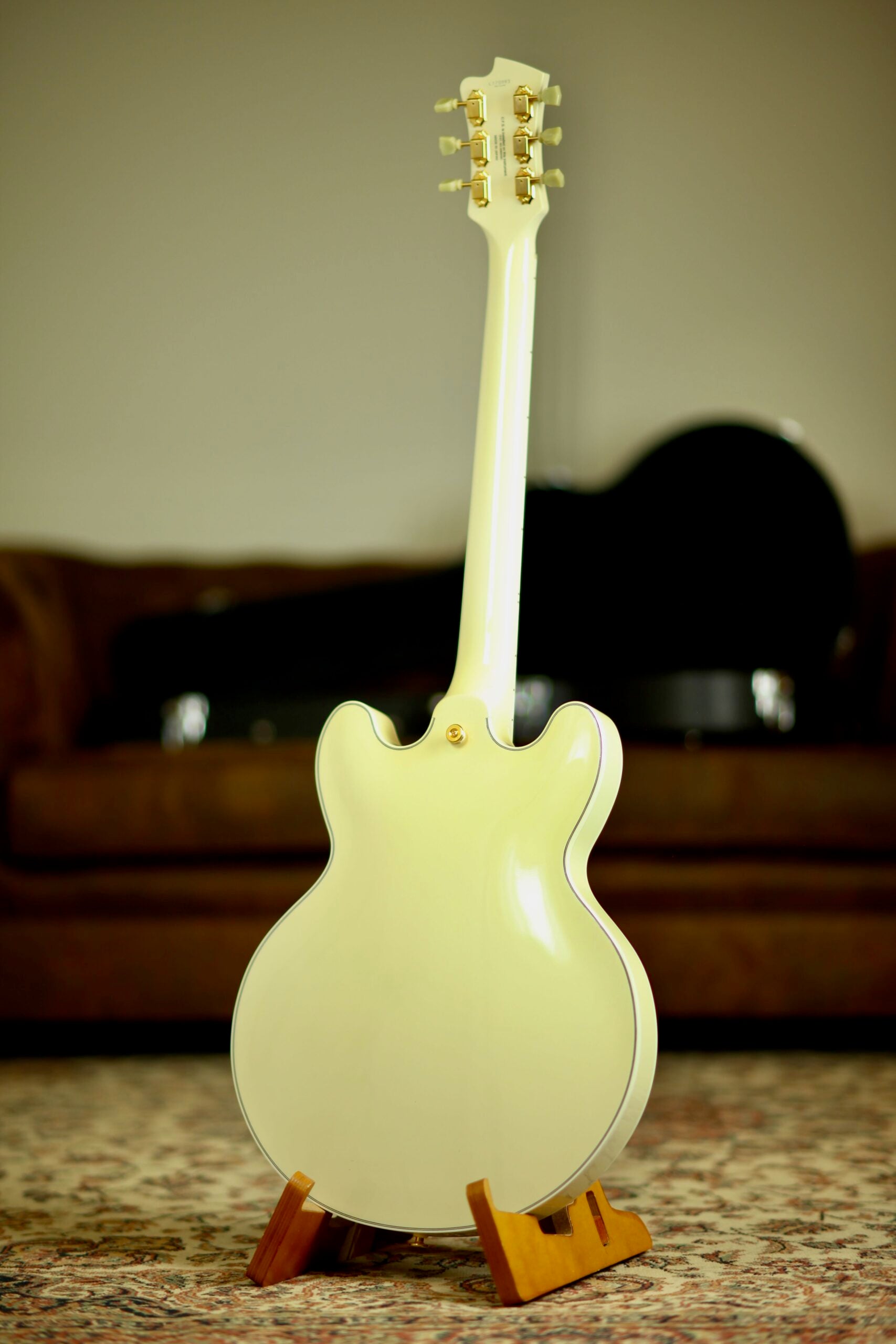 FGN Masterfield P90 Semi Custom | Antique White