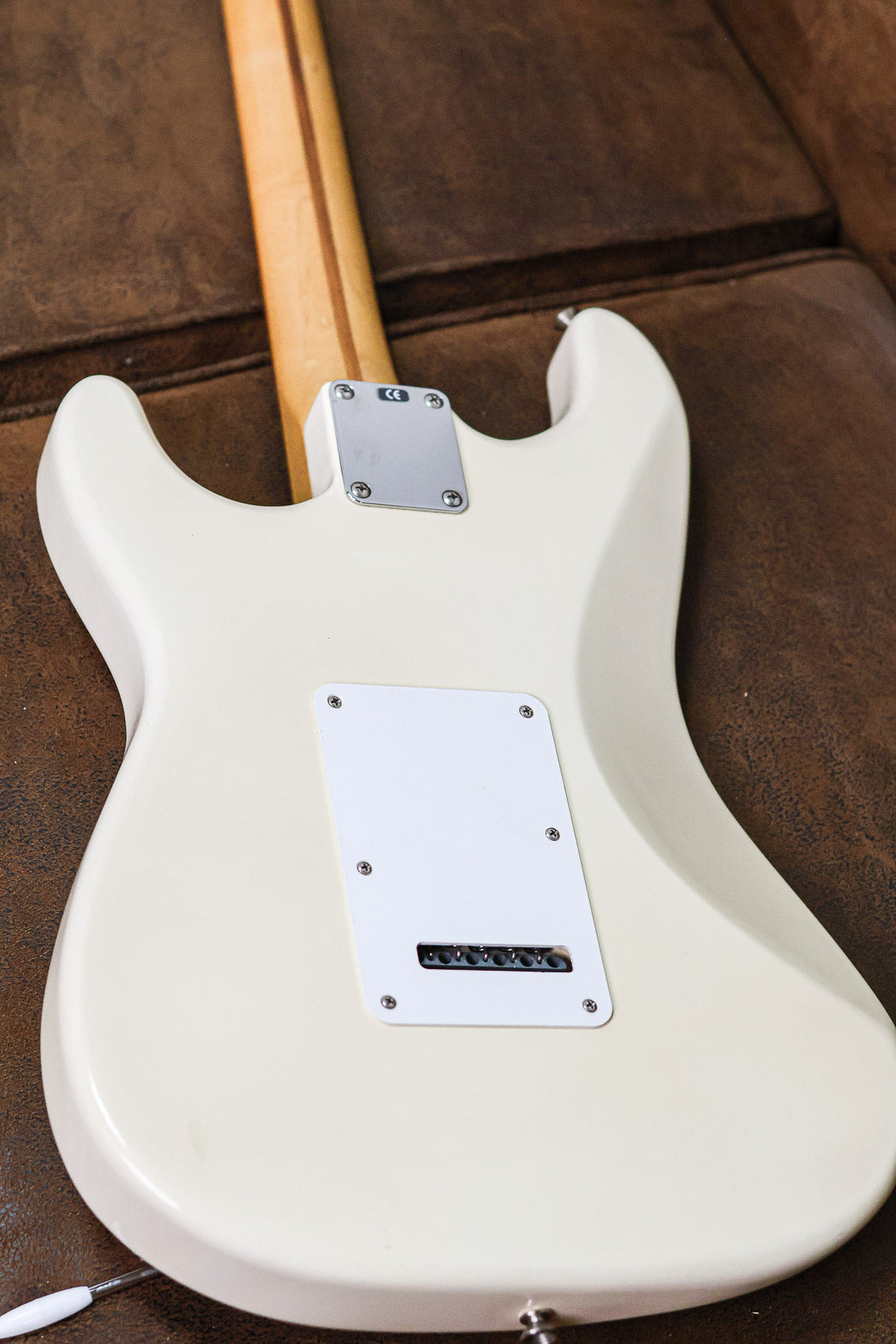 Fender Standard Stratocaster 1998 RW | Olympic White