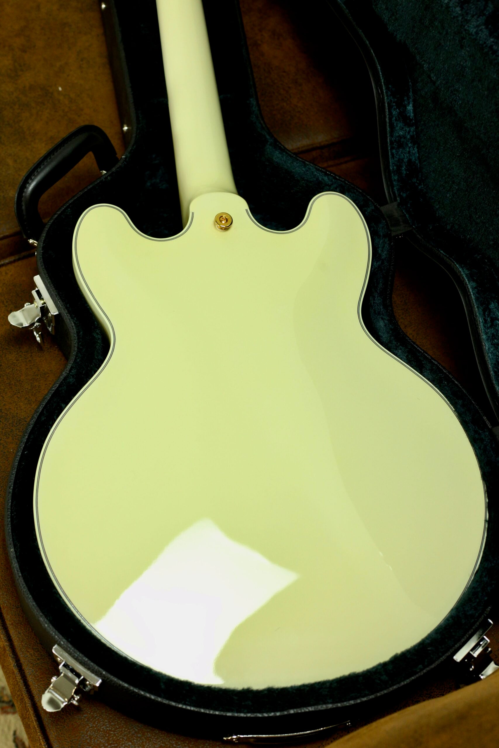 FGN Masterfield P90 Semi Custom | Antique White
