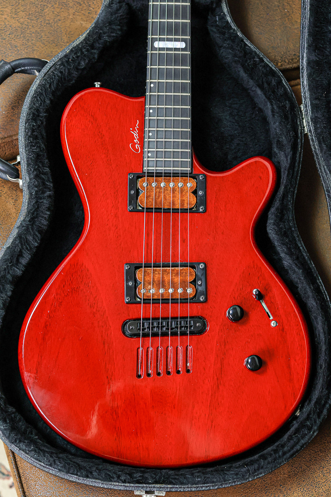 Godin Summit | Cherry Red