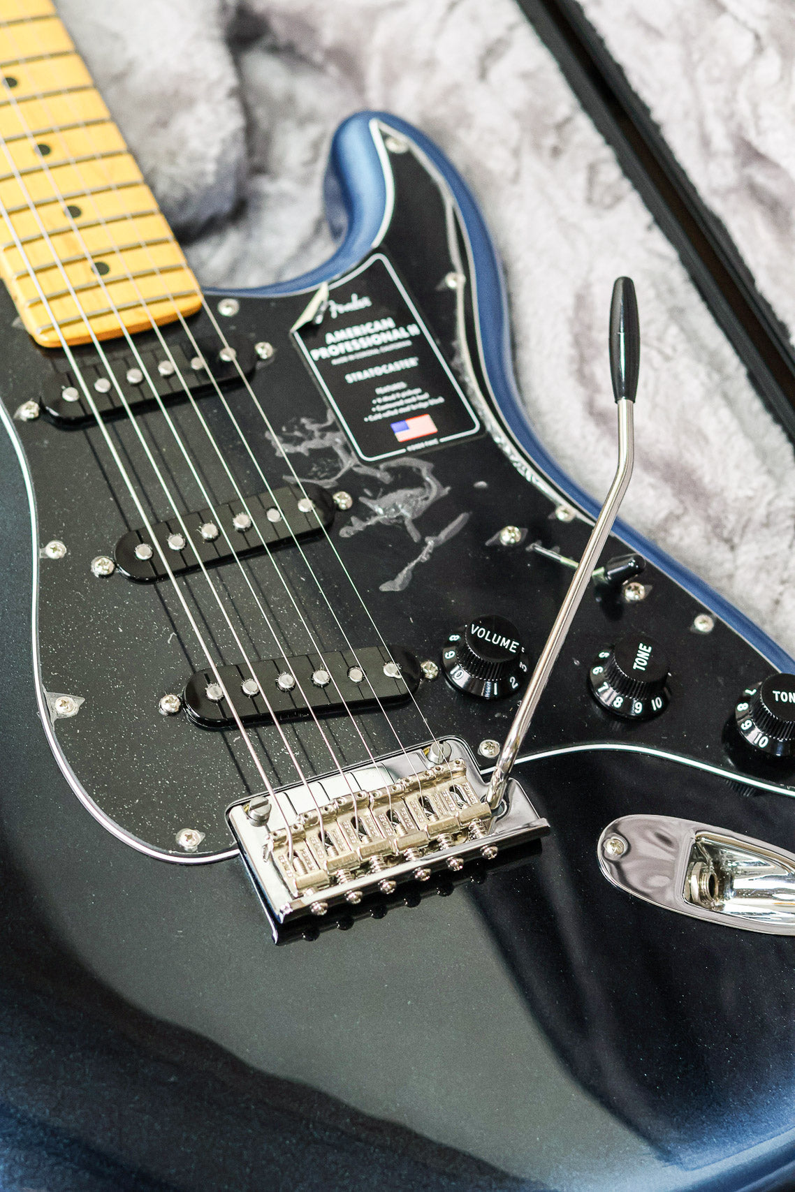 Fender American Pro II Stratocaster | Dark Knight