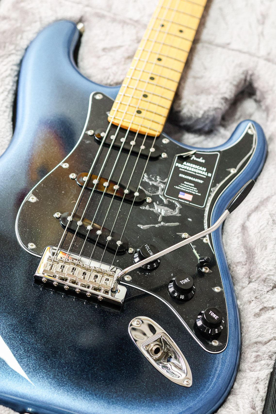 Fender American Pro II Stratocaster | Dark Knight