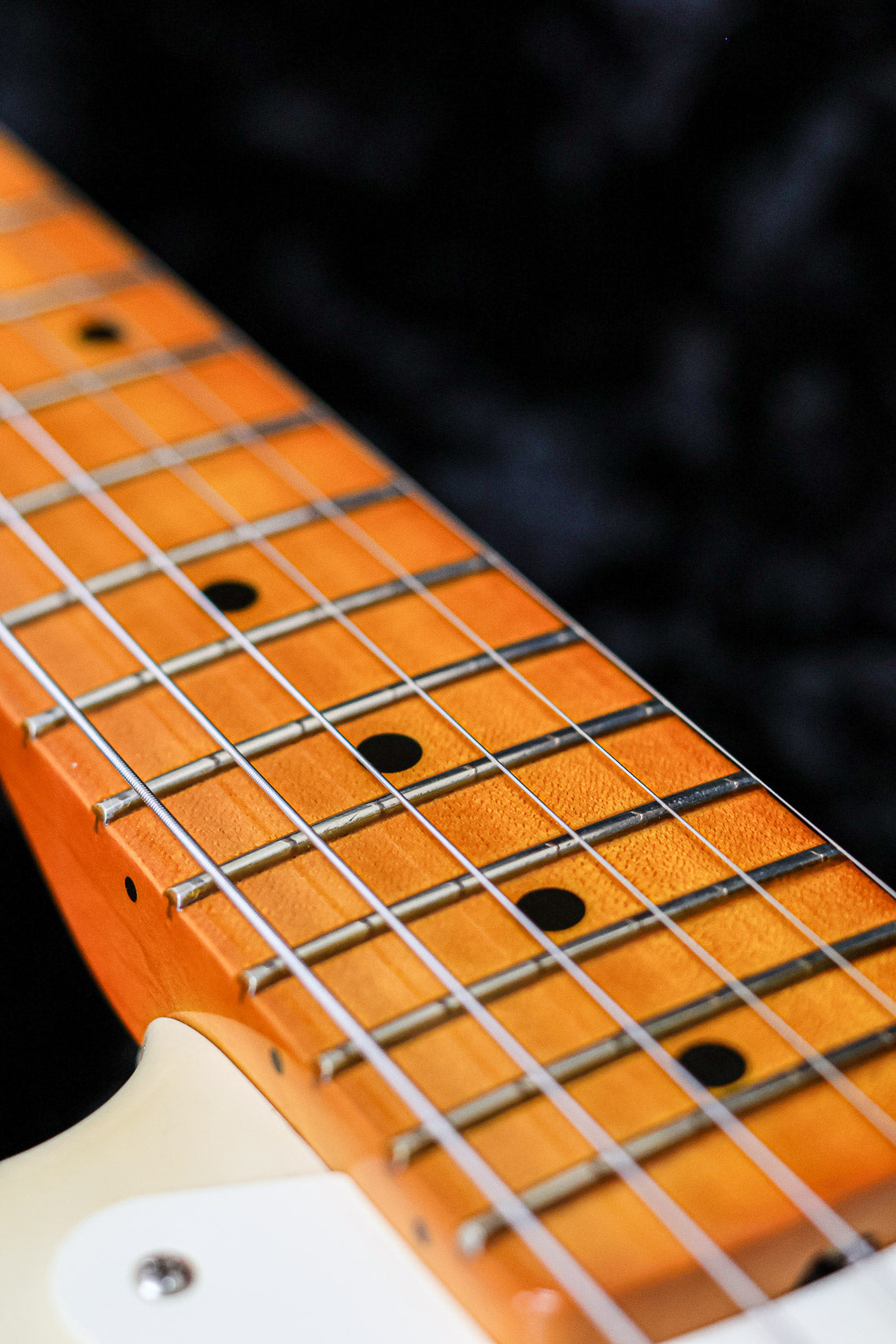 Fender Eric Johnson Stratocaster | Blonde