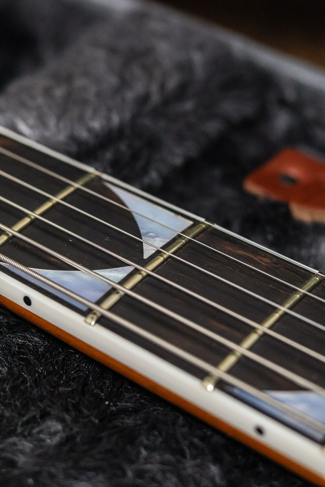 Gibson Dave Mustaine Flying V | Antique Natural