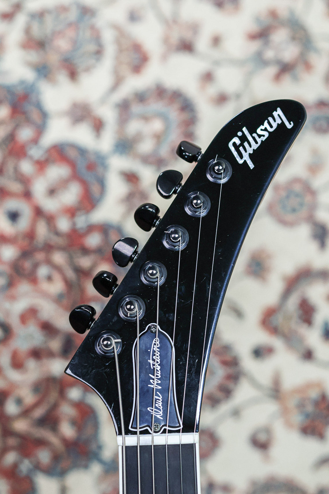 Gibson Dave Mustaine Flying V | Antique Natural