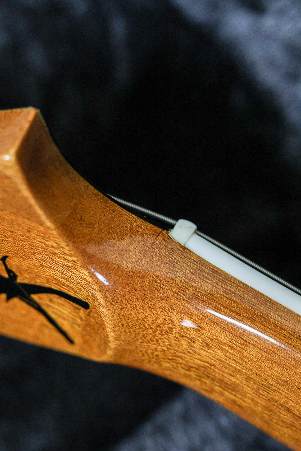 Gibson Dave Mustaine Flying V | Antique Natural