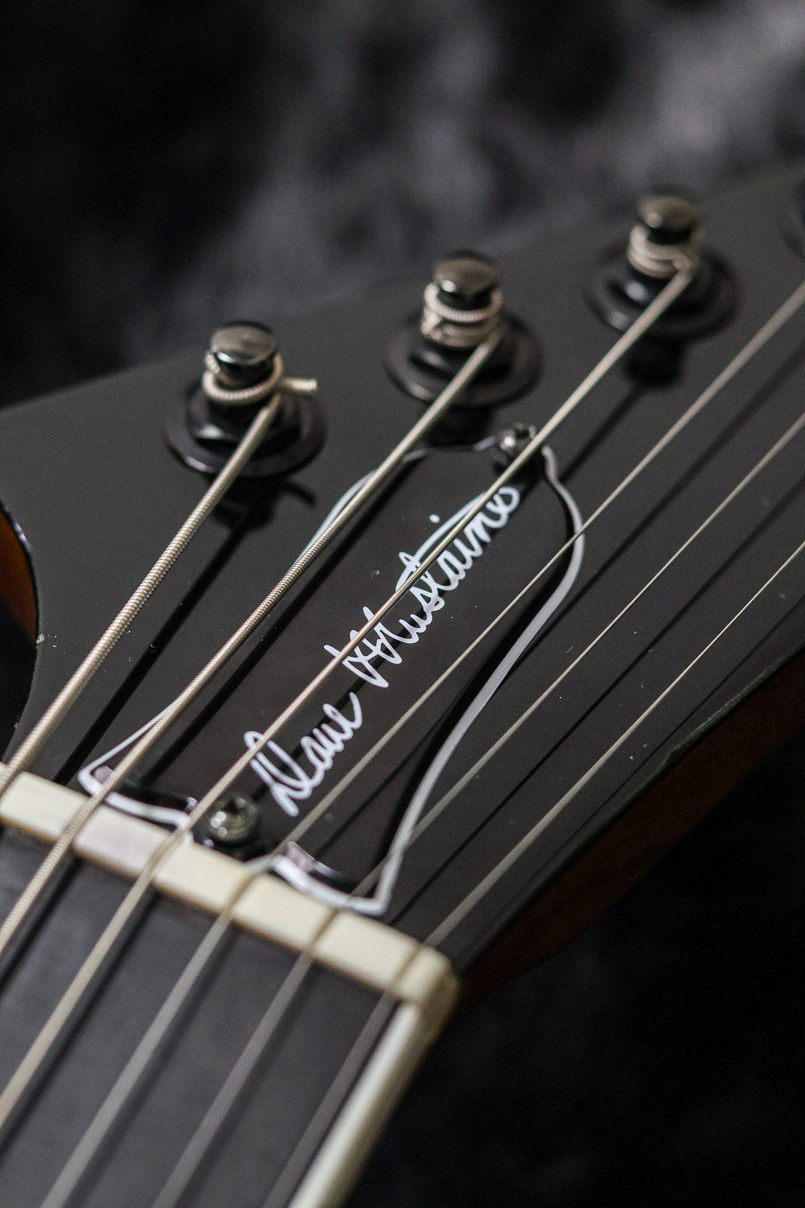 Gibson Dave Mustaine Flying V | Antique Natural