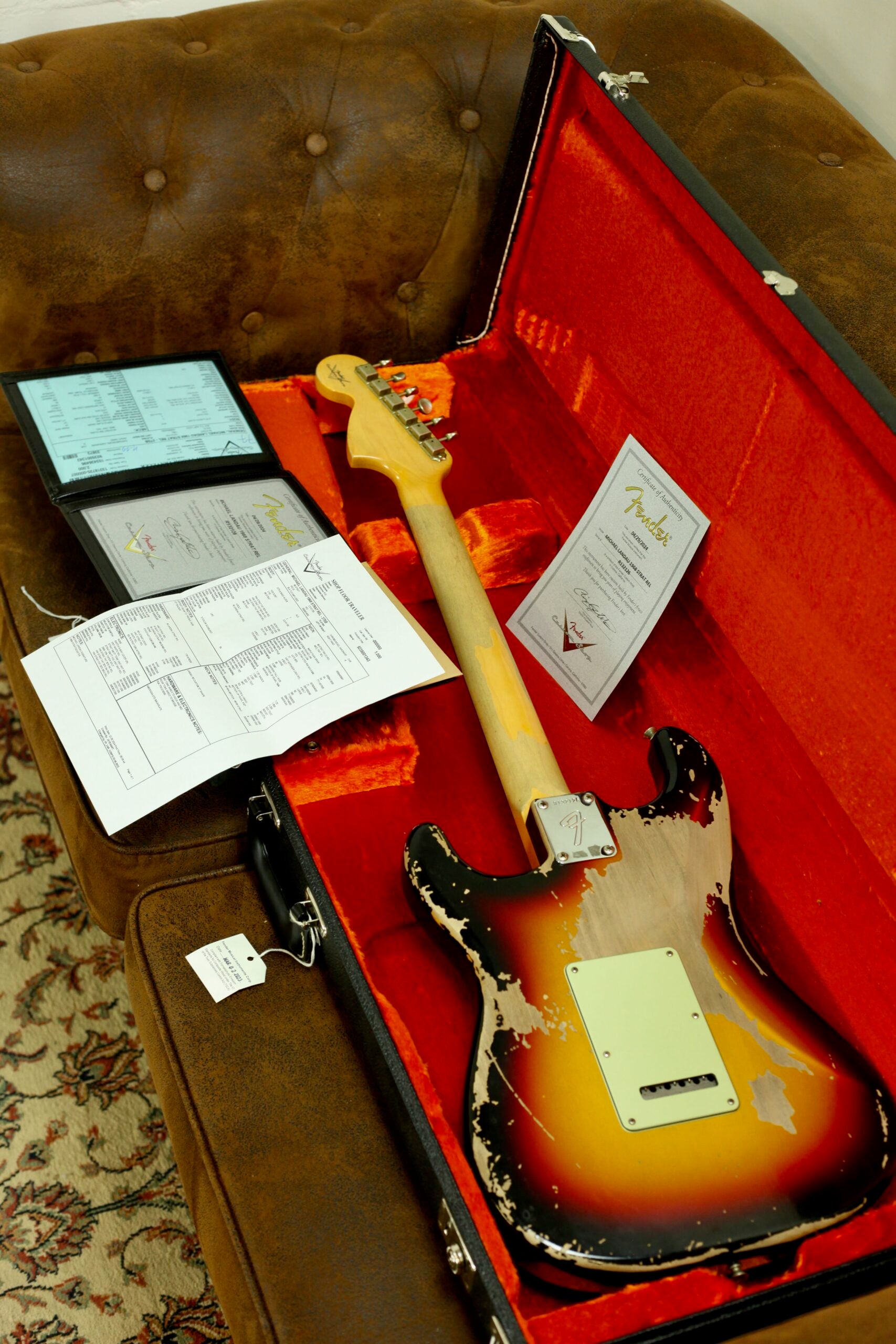 Fender CS Michael Landau '68 Stratocaster | Relic Sunburst