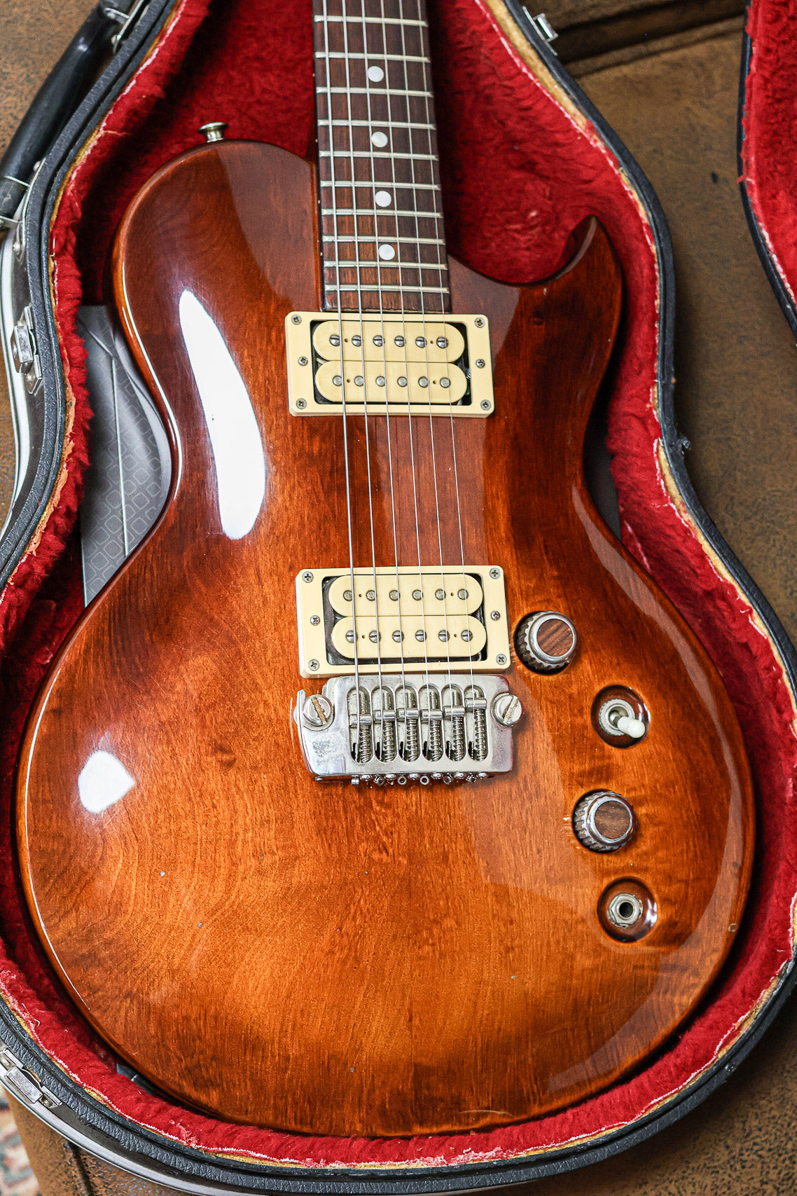 Aria Pro II PE-900 1978 | Violin Sunburst