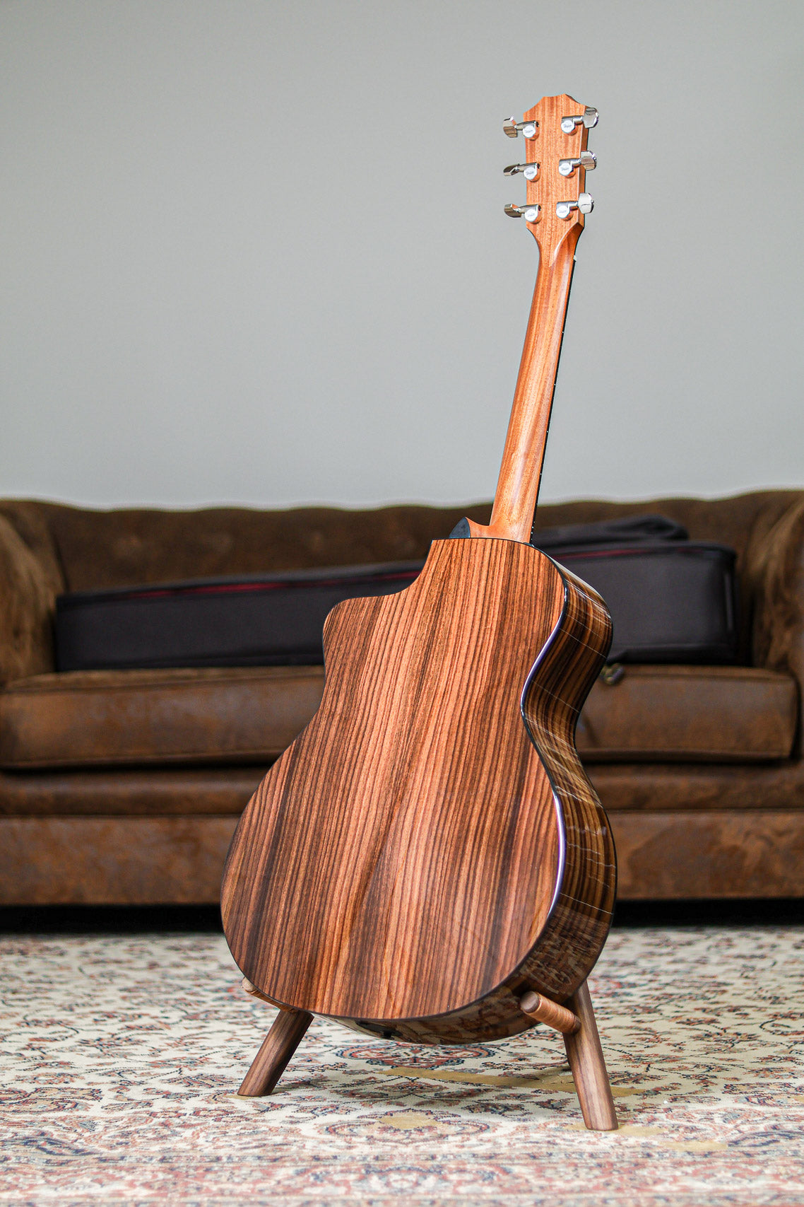 Taylor 214CE Plus | Natural
