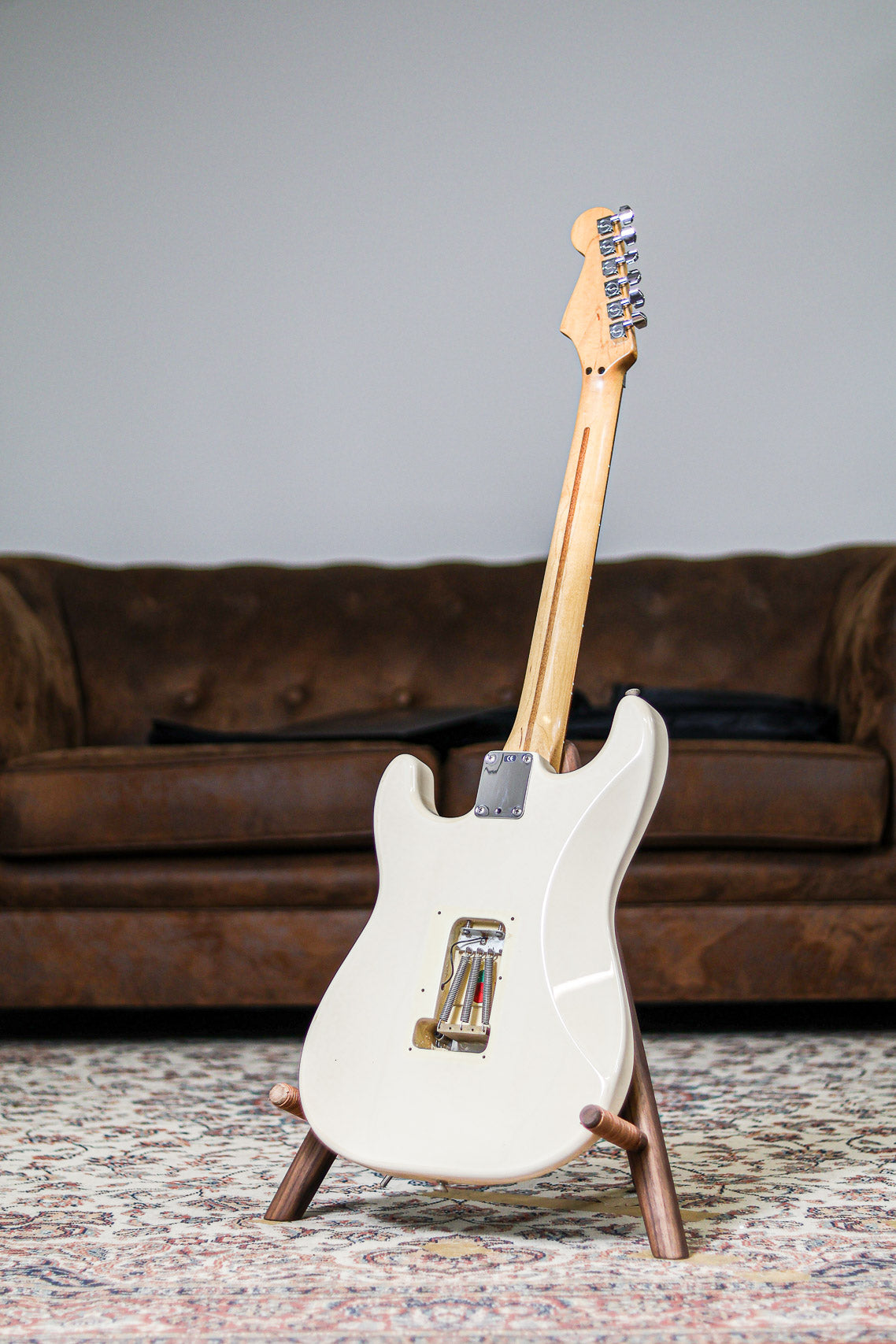 Fender Standard Stratocaster 2002 RW | Olympic White