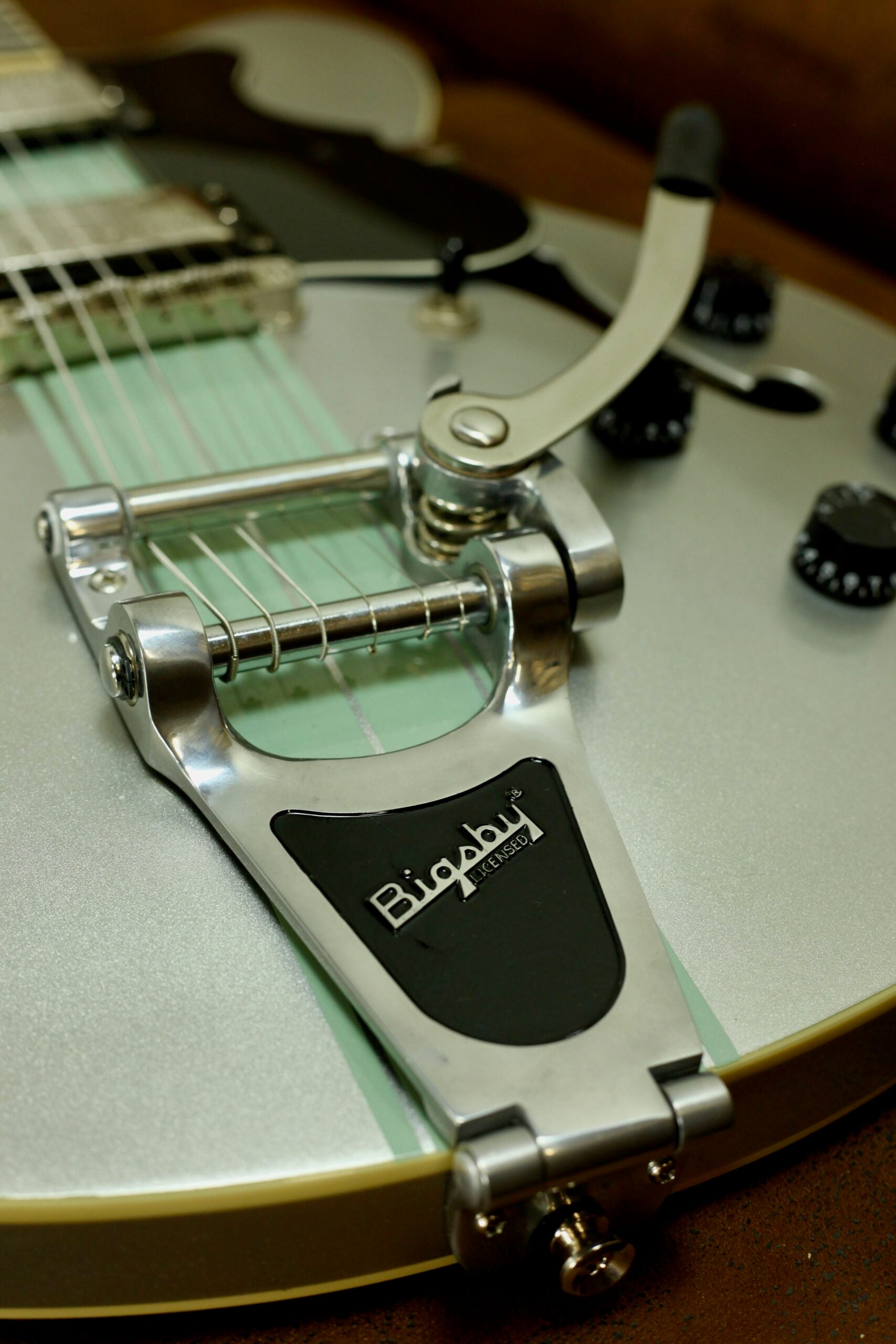 Höfner Verythin CT Limited Edition | Silver