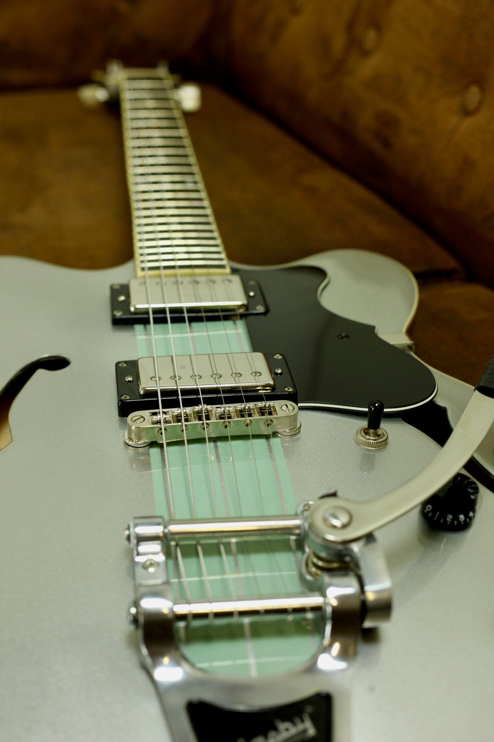 Höfner Verythin CT Limited Edition | Silver