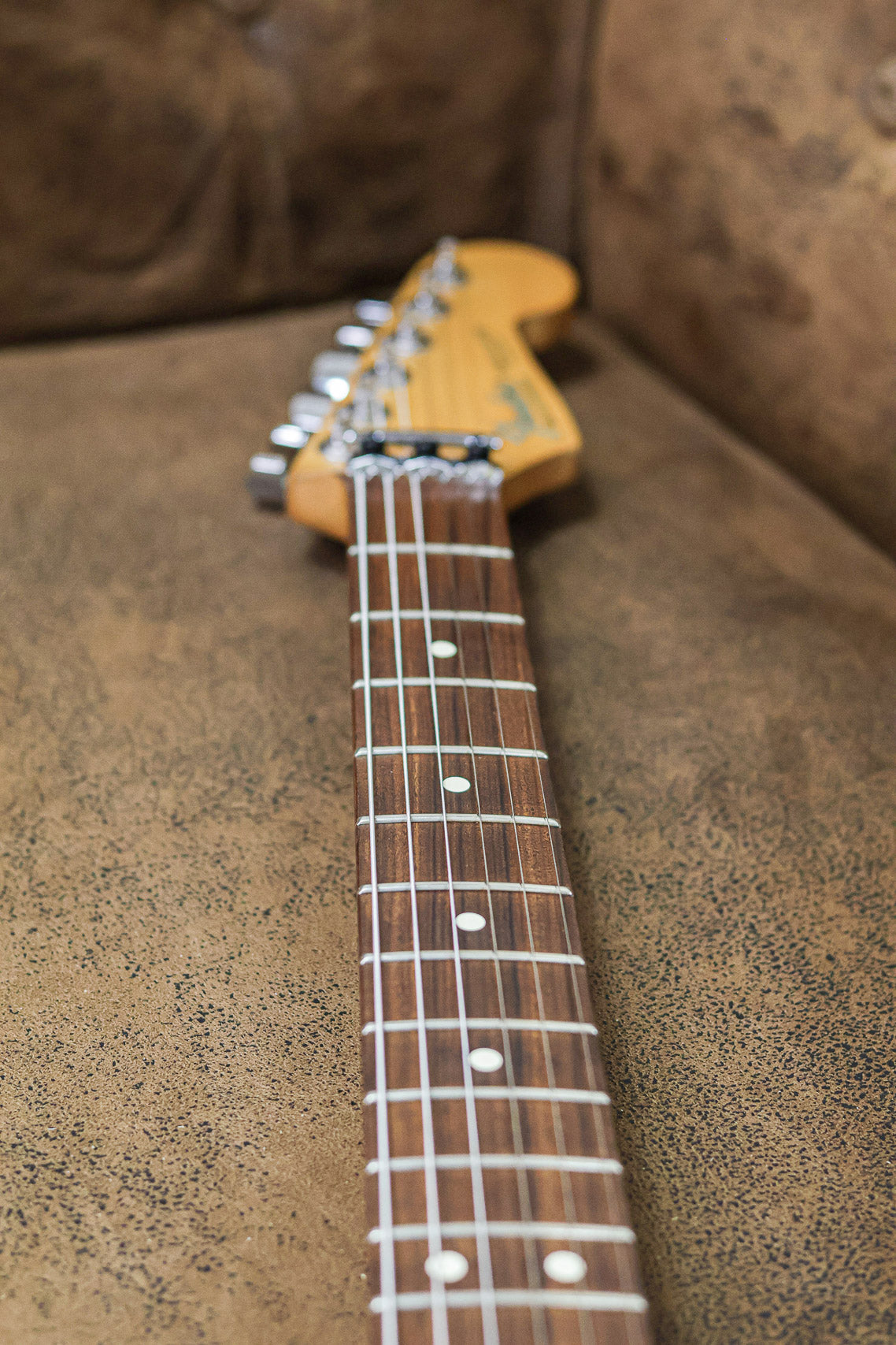 Fender Standard Stratocaster 2002 RW | Olympic White