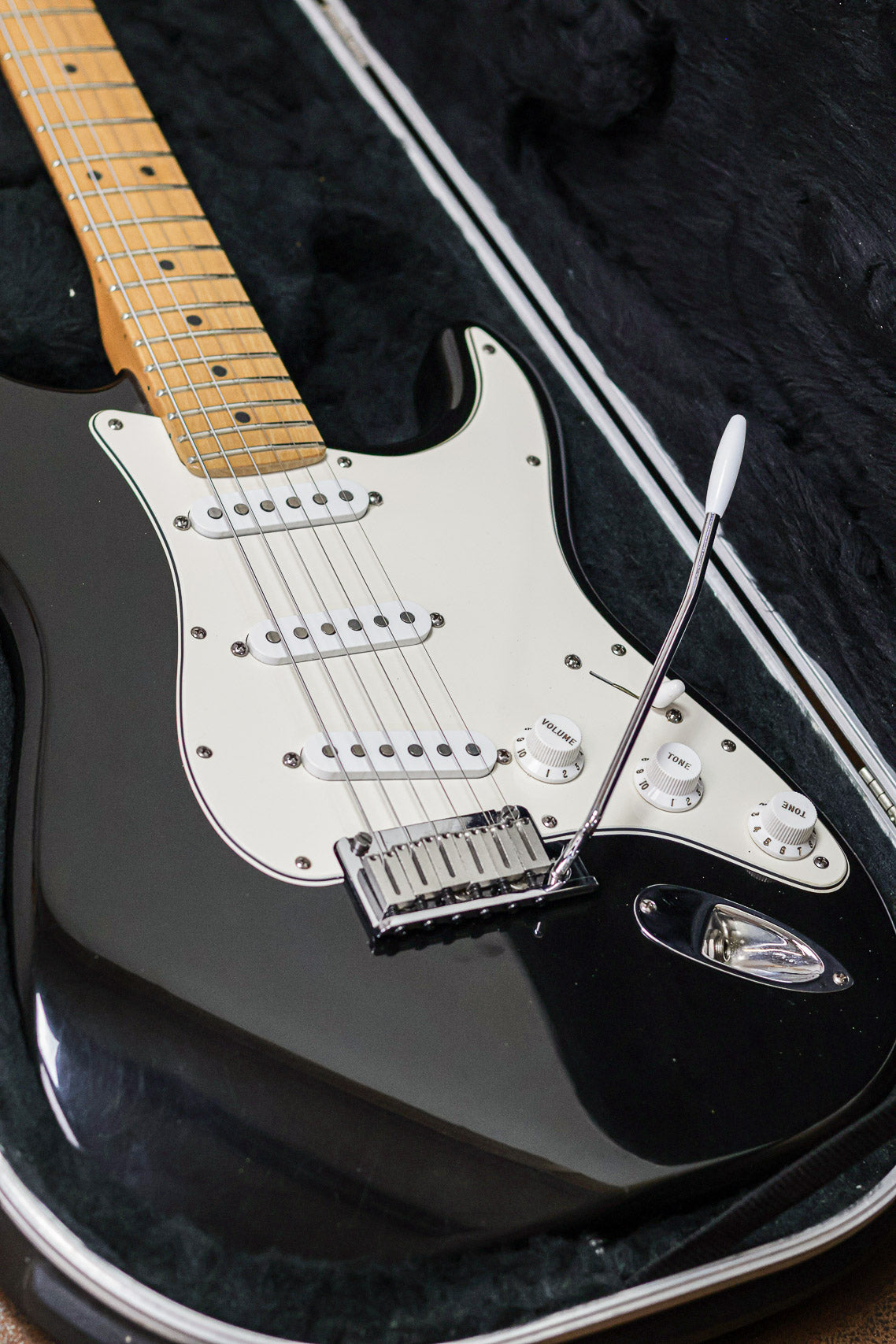 Fender Standard Stratocaster 1998 MN | Black