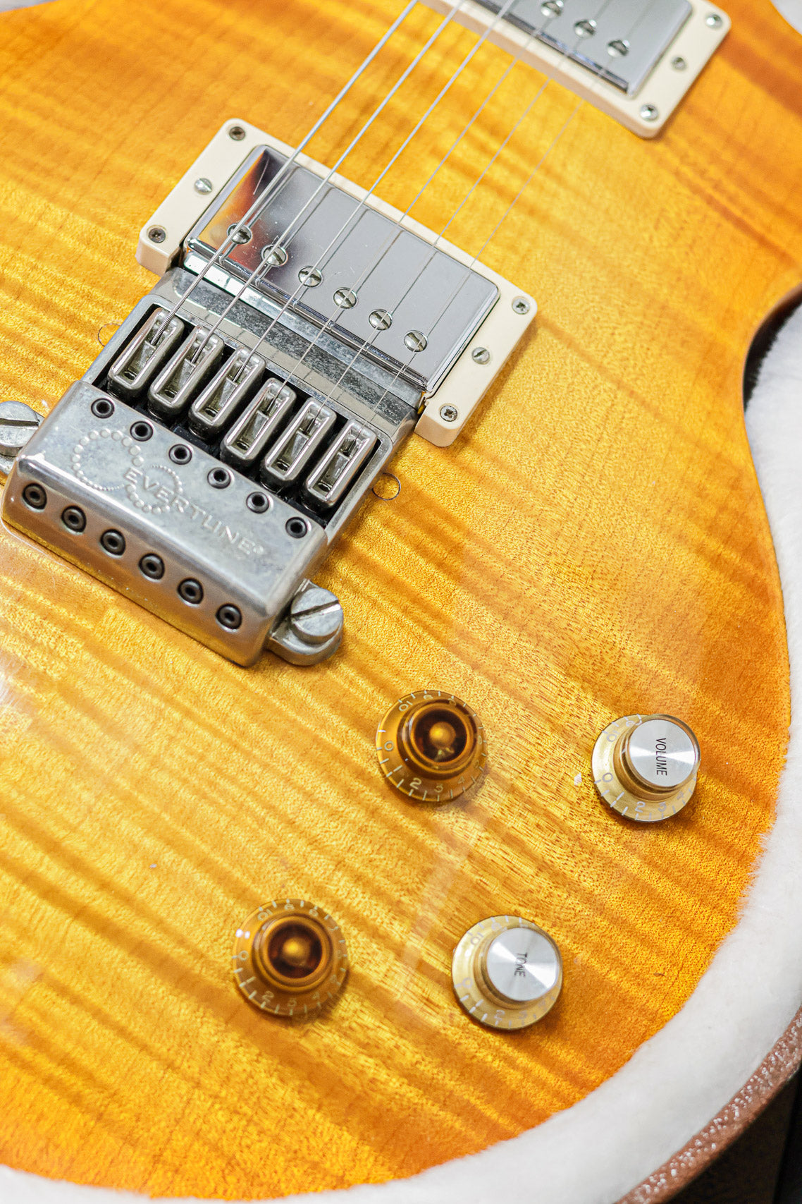 Gibson Gary Moore Signature 2013 | Lemonburst