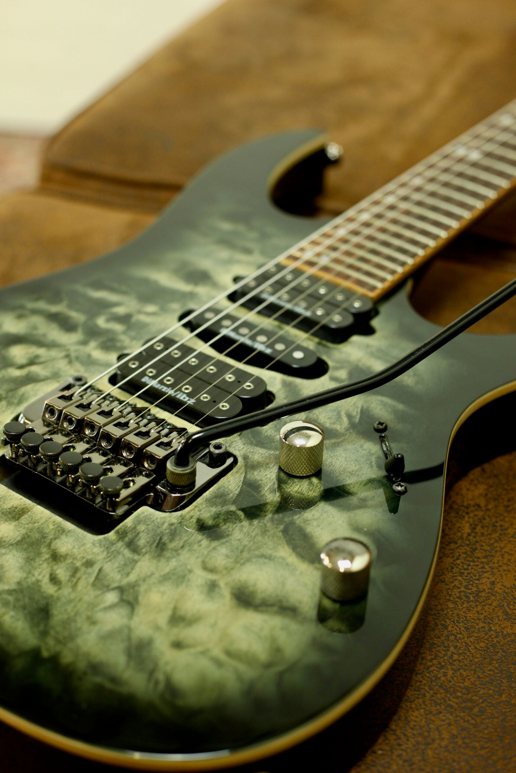 Ibanez RG970WQMZ Premium | Black Ice Burst