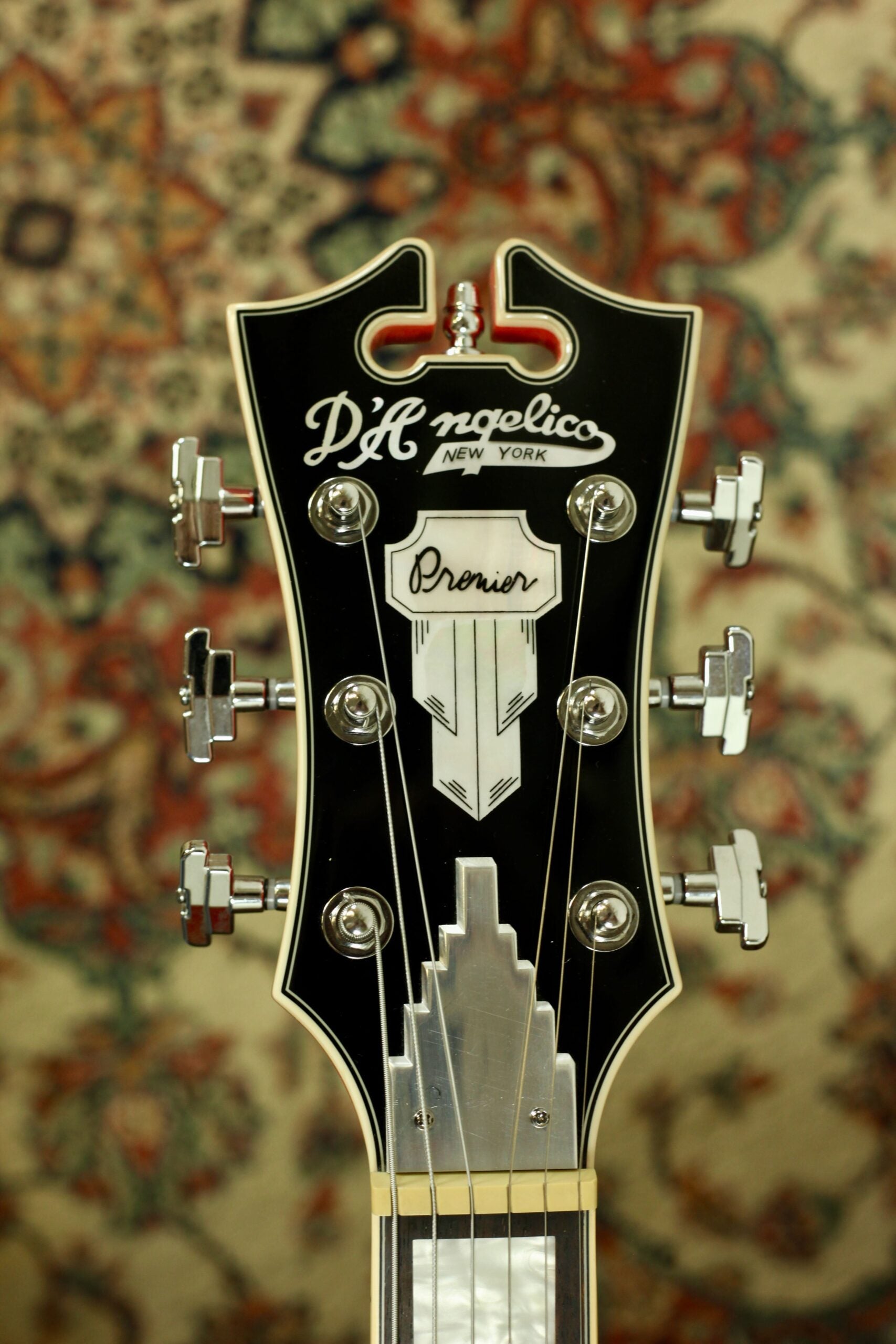 D'angelico Premier DC | Fiesta Red