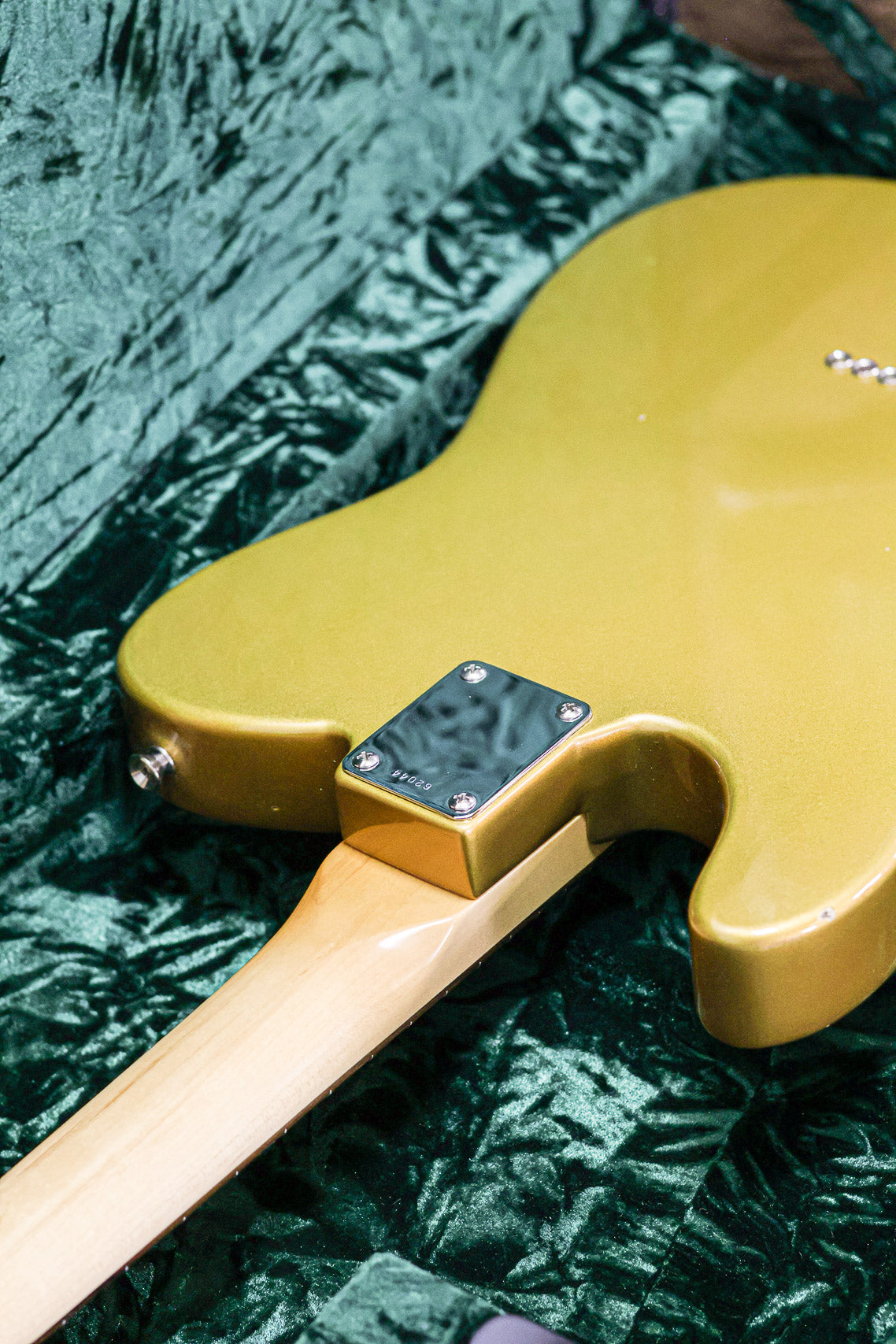 Del-Tone 60's T-style | Gold