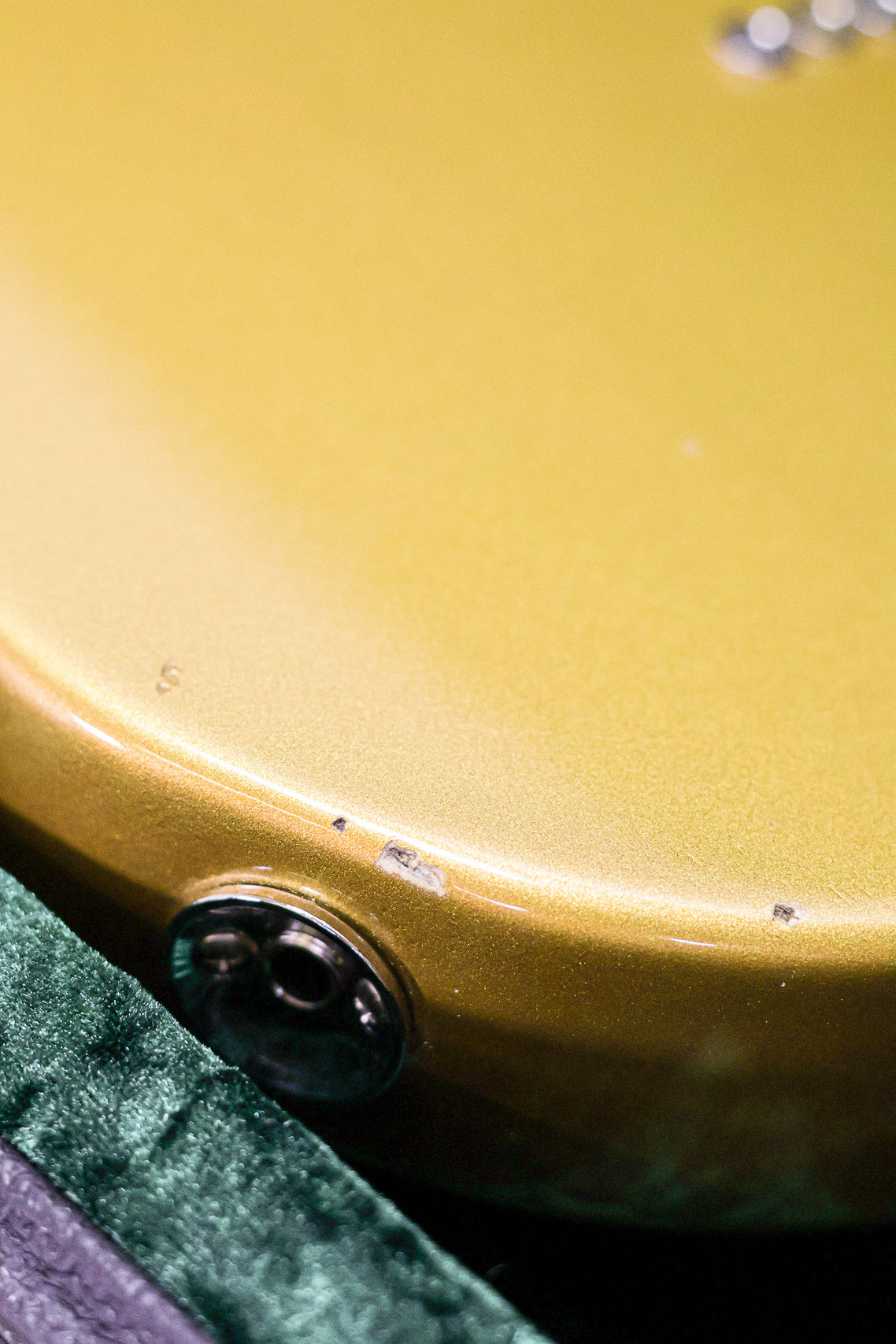 Del-Tone 60's T-style | Gold