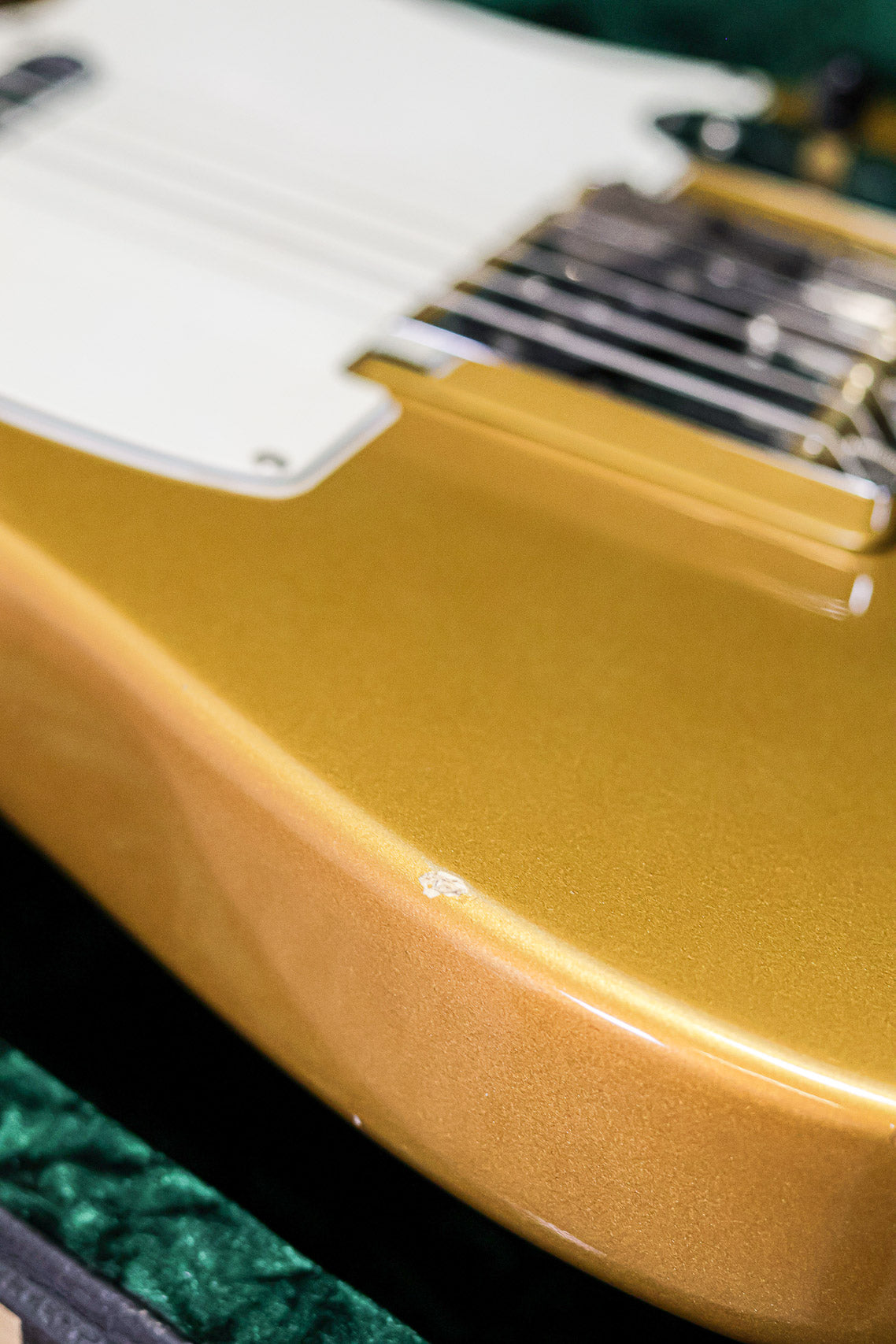 Del-Tone 60's T-style | Gold