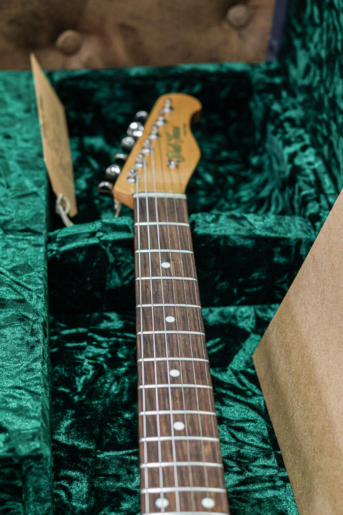 Del-Tone 60's T-style | Aged Vintage White