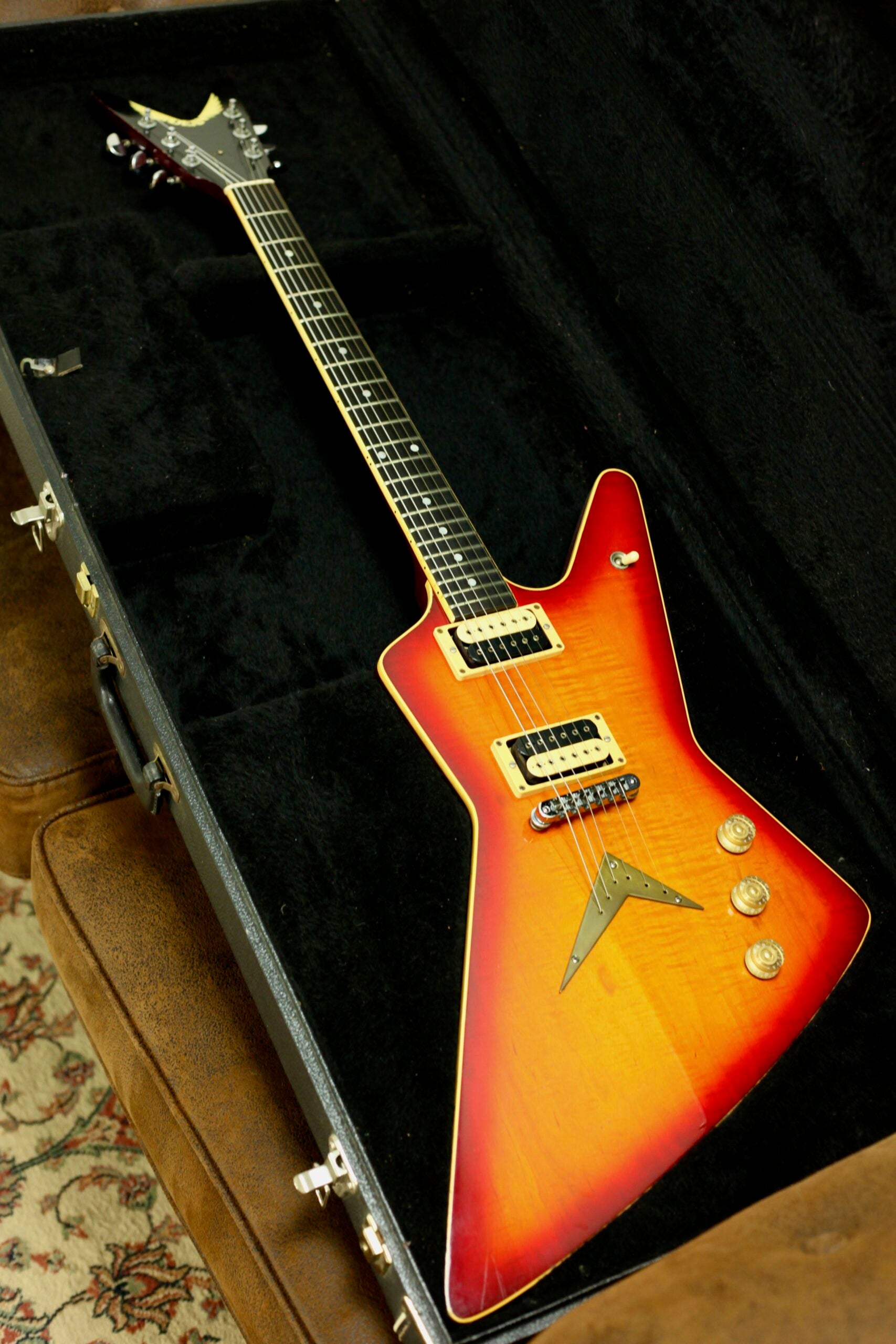Dean Z 1980 USA Original | Cherry Sunburst