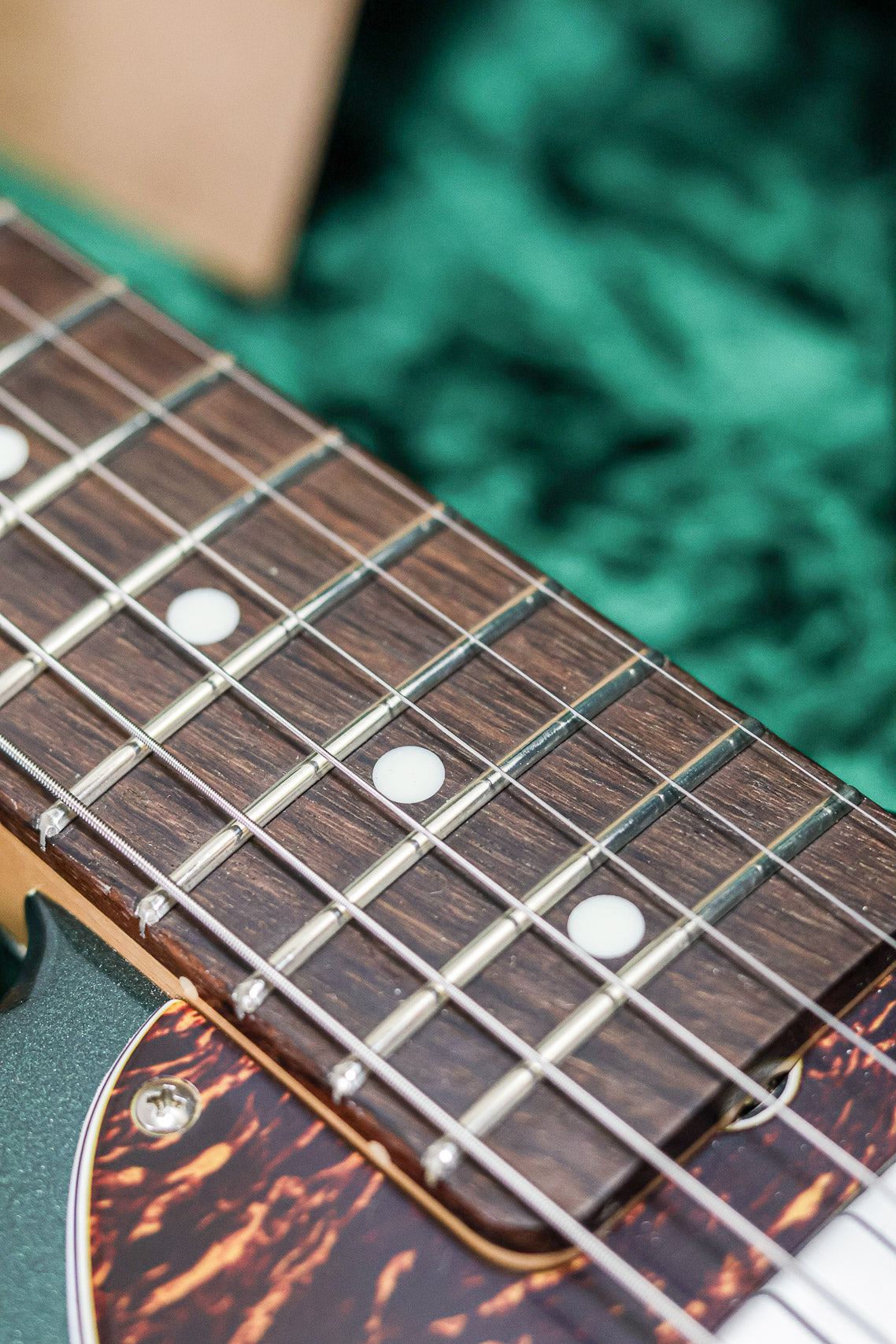 Del-Tone 60's T-style | Sherwood Green