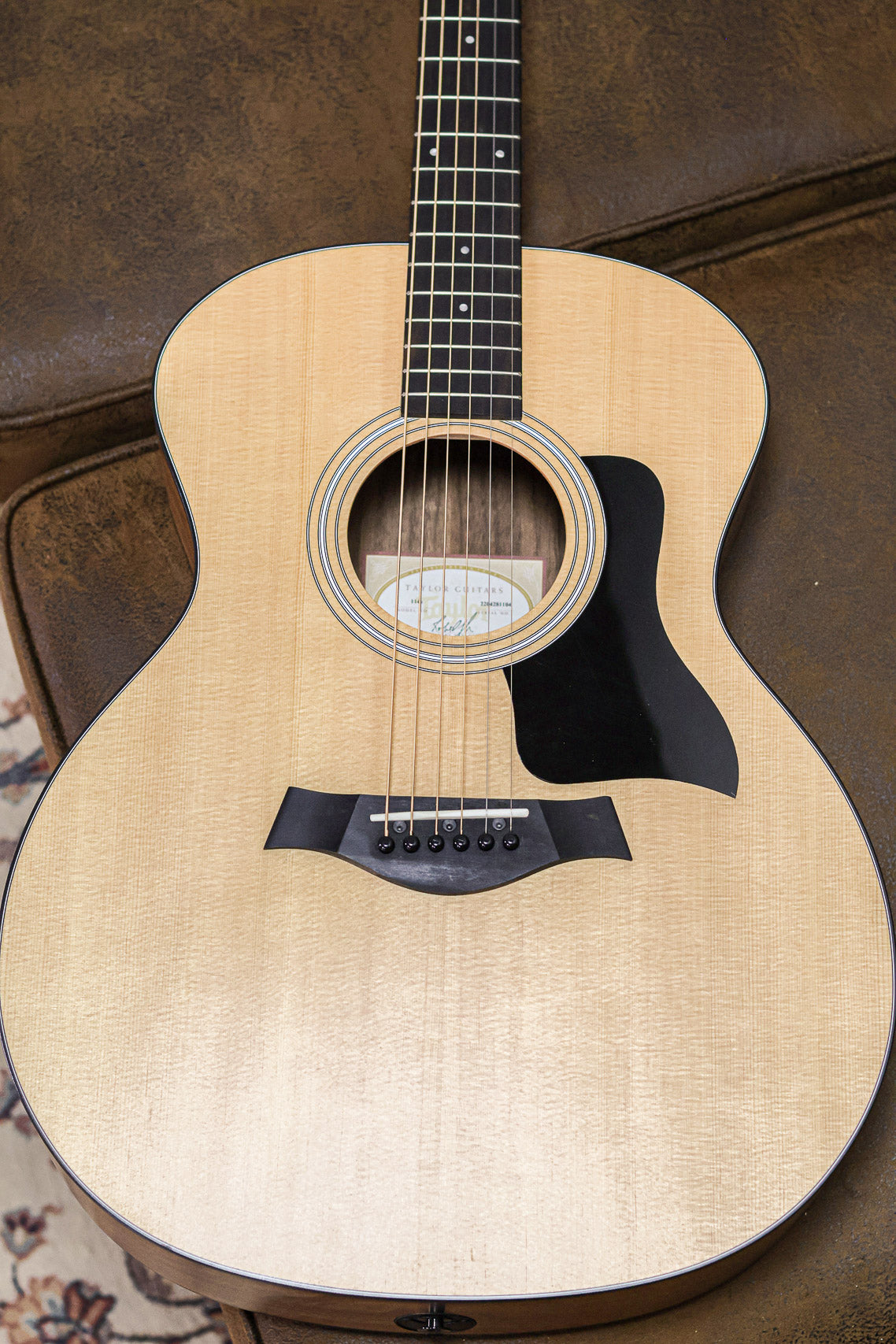 Taylor 114e 2021 | Natural Walnut