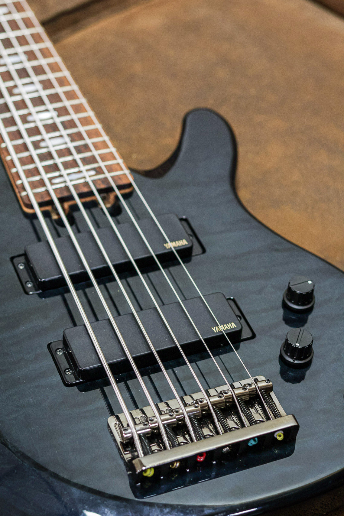 Yamaha TRB1006J 2020 6-String | Translucent Black