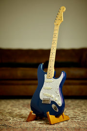 Fender MiJ Hybrid Stratocaster | Indigo Blue