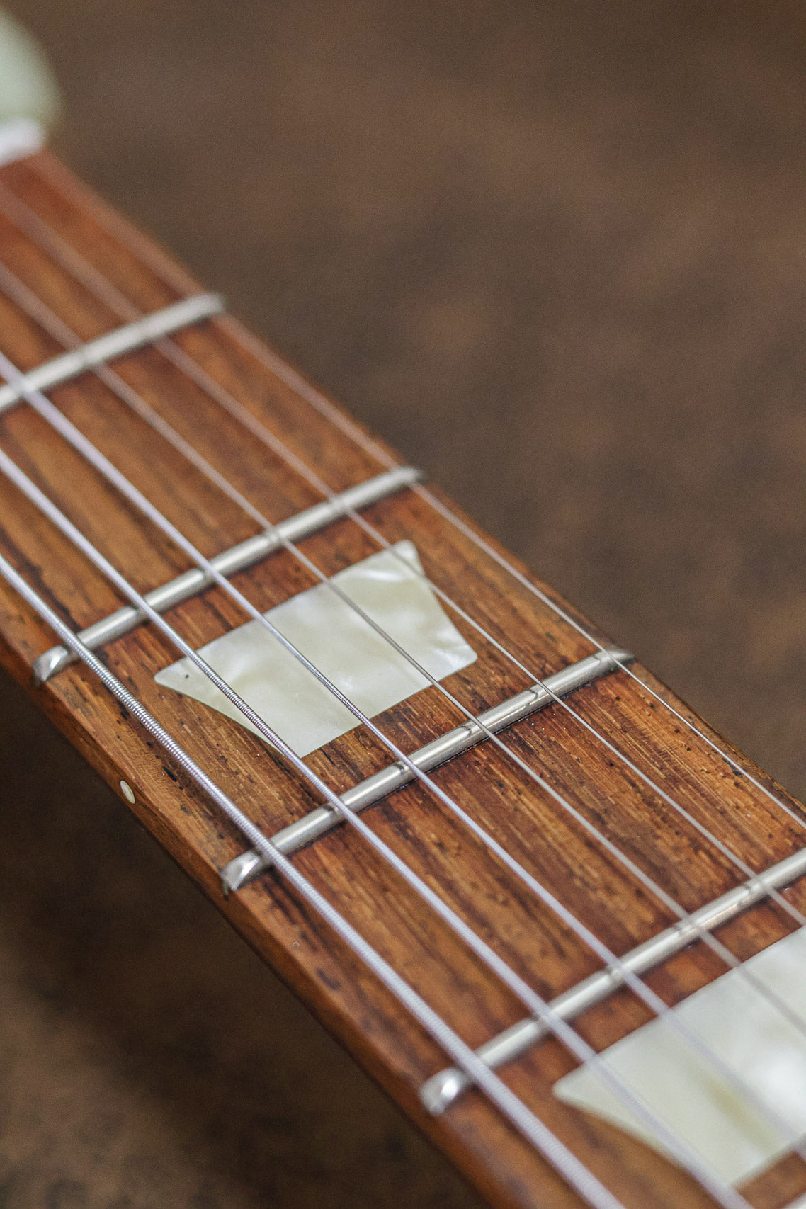 Gibson Les Paul Studio Faded | Satin Walnut