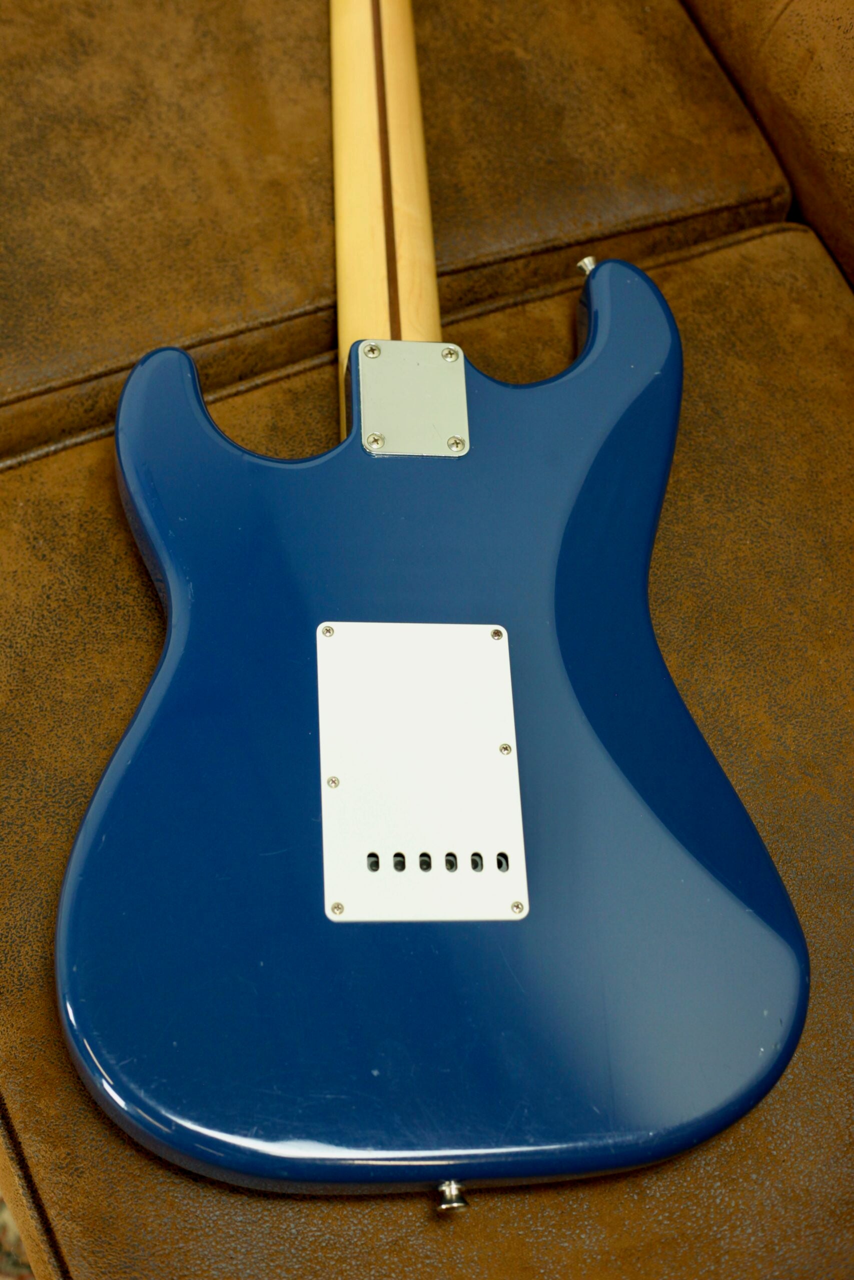 Fender MiJ Hybrid Stratocaster | Indigo Blue
