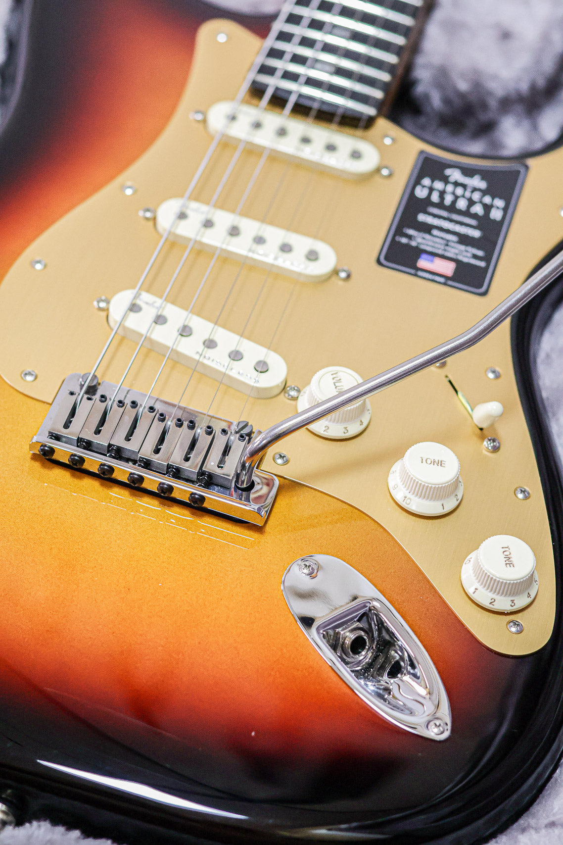 Fender American Ultra II Stratocaster EB | Ultraburst