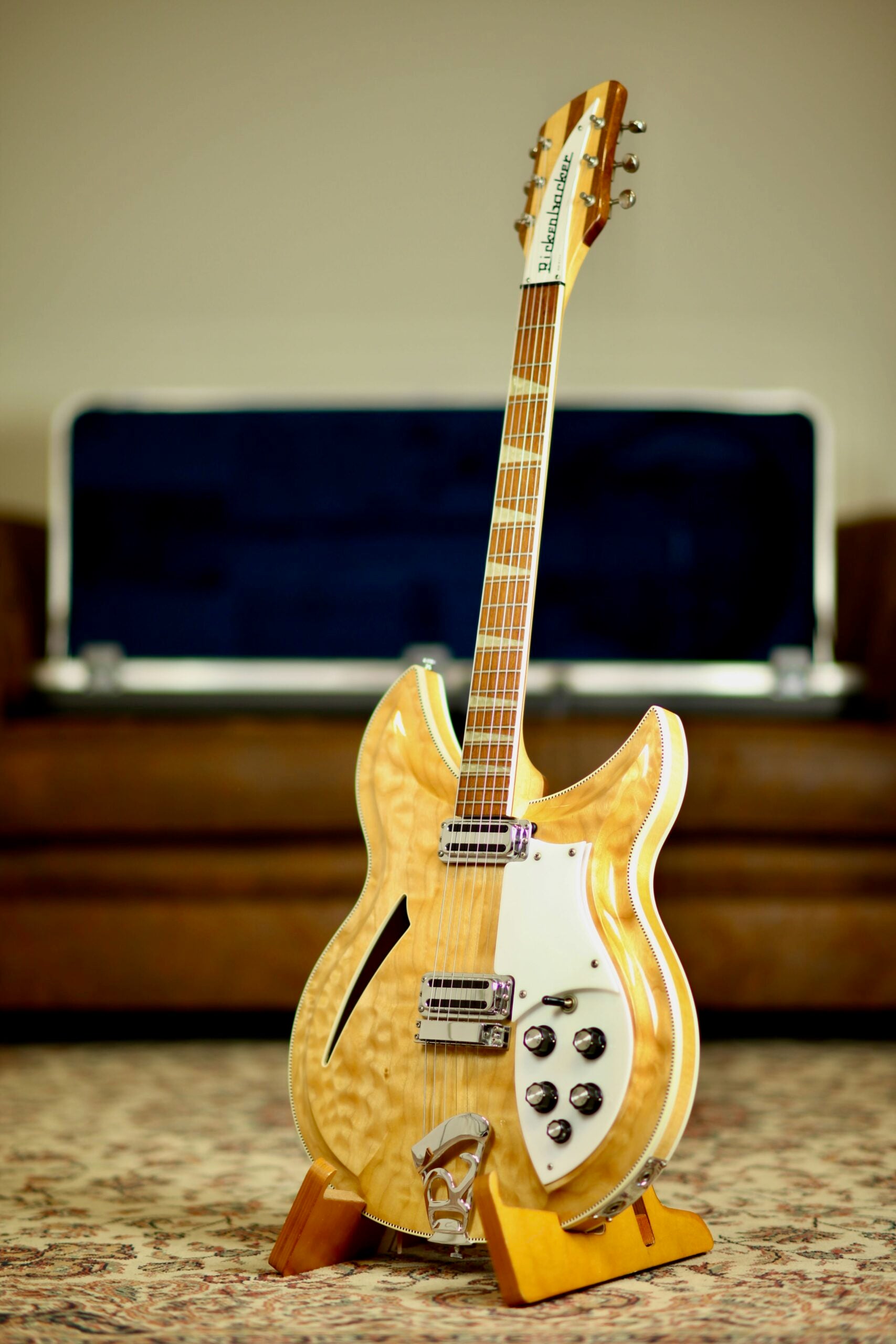 Rickenbacker 381V69 1998 | Mapleglo