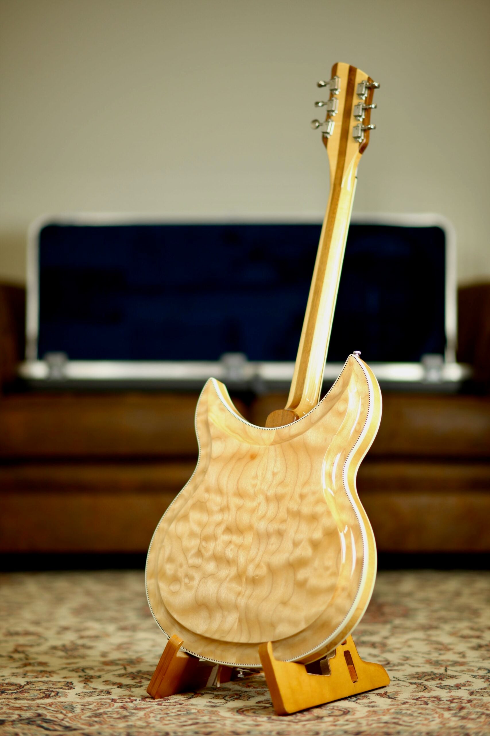 Rickenbacker 381V69 1998 | Mapleglo