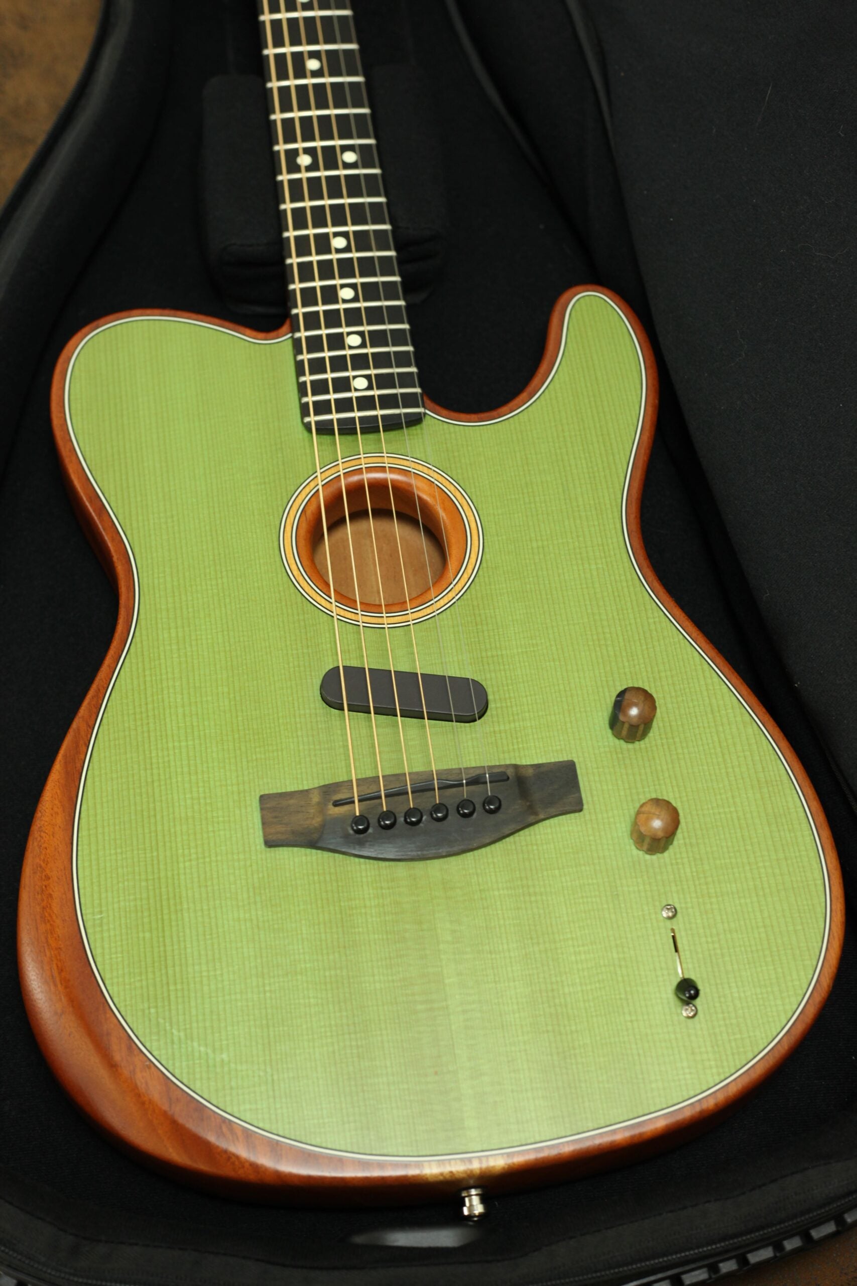 Fender American Acoustasonic Telecaster | Surf Green