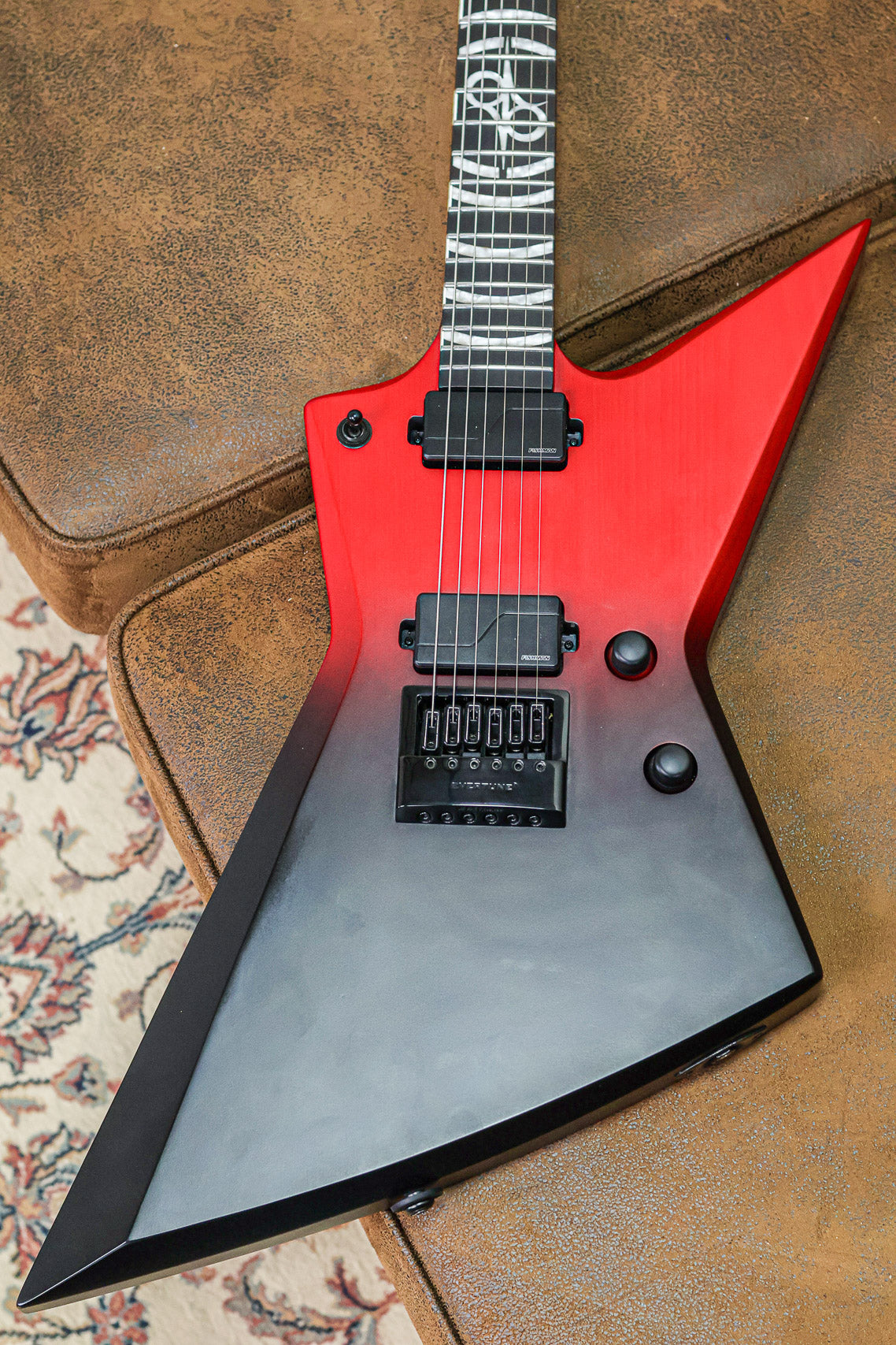 Solar Jensen Evert Signature 2021 | Black Red Finish