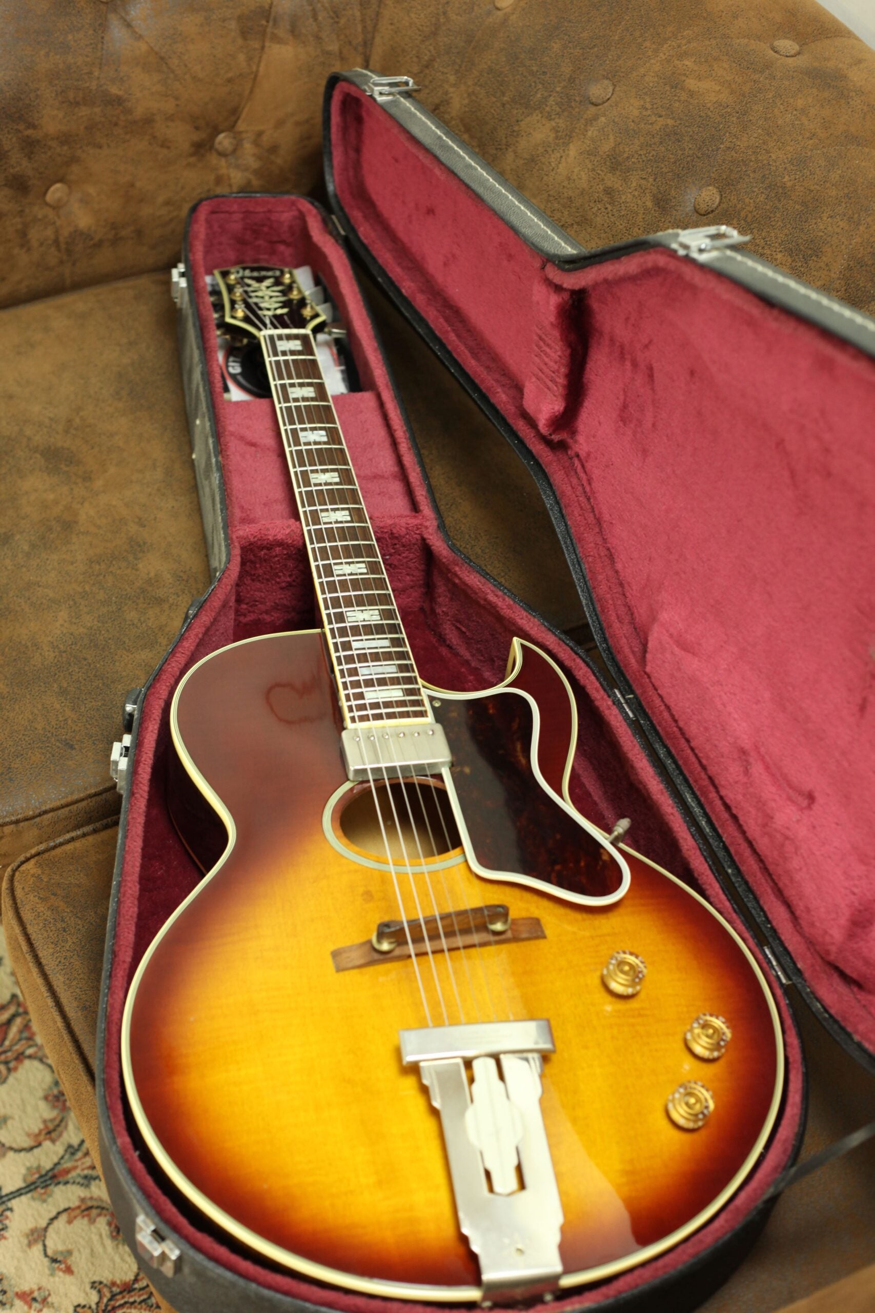 Ibanez 2453 Single Cutaway Hollow Body | Sunburst