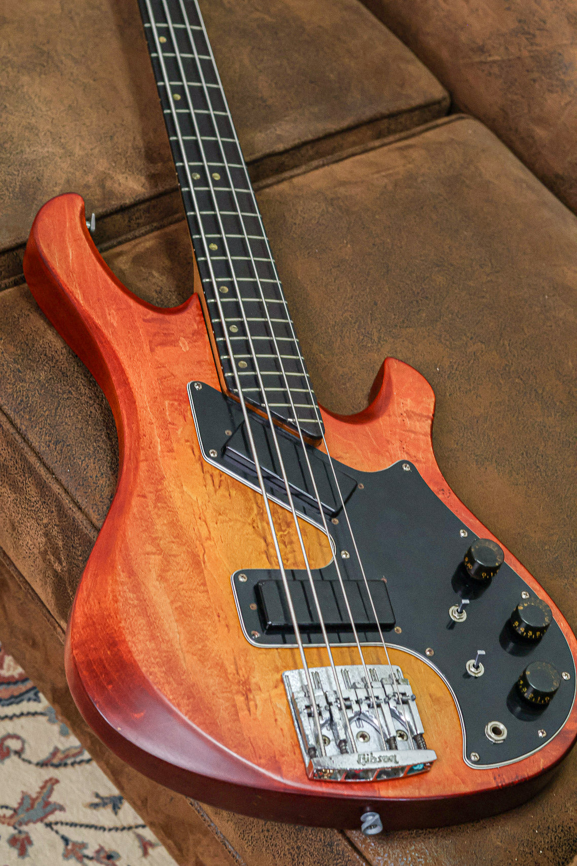 Gibson Victory Artist 1982 | Sienna Sunburst