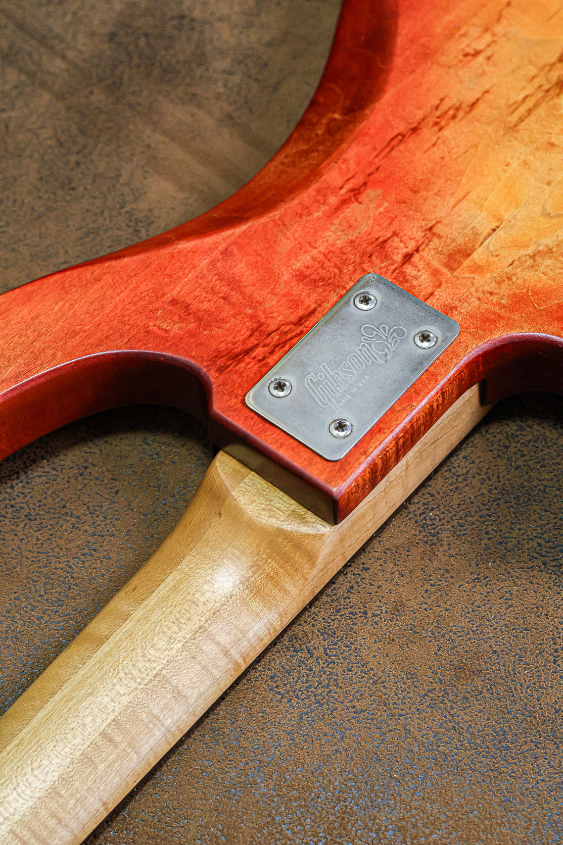 Gibson Victory Artist 1982 | Sienna Sunburst
