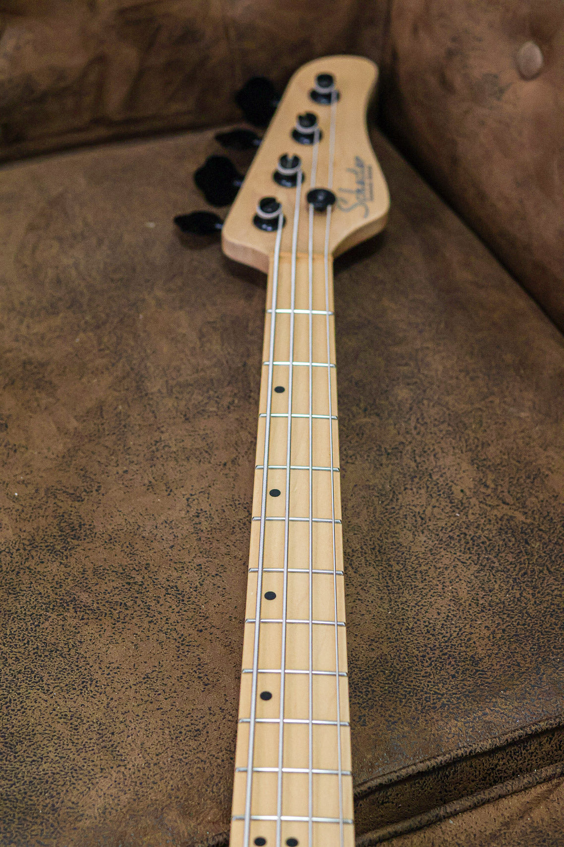 Schecter J-4 Diamond Series | Sea Foam Green