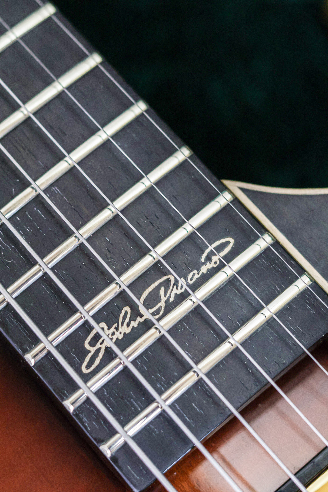 Eastman AR480CE John Pisano 30th Anniv. | Sunburst