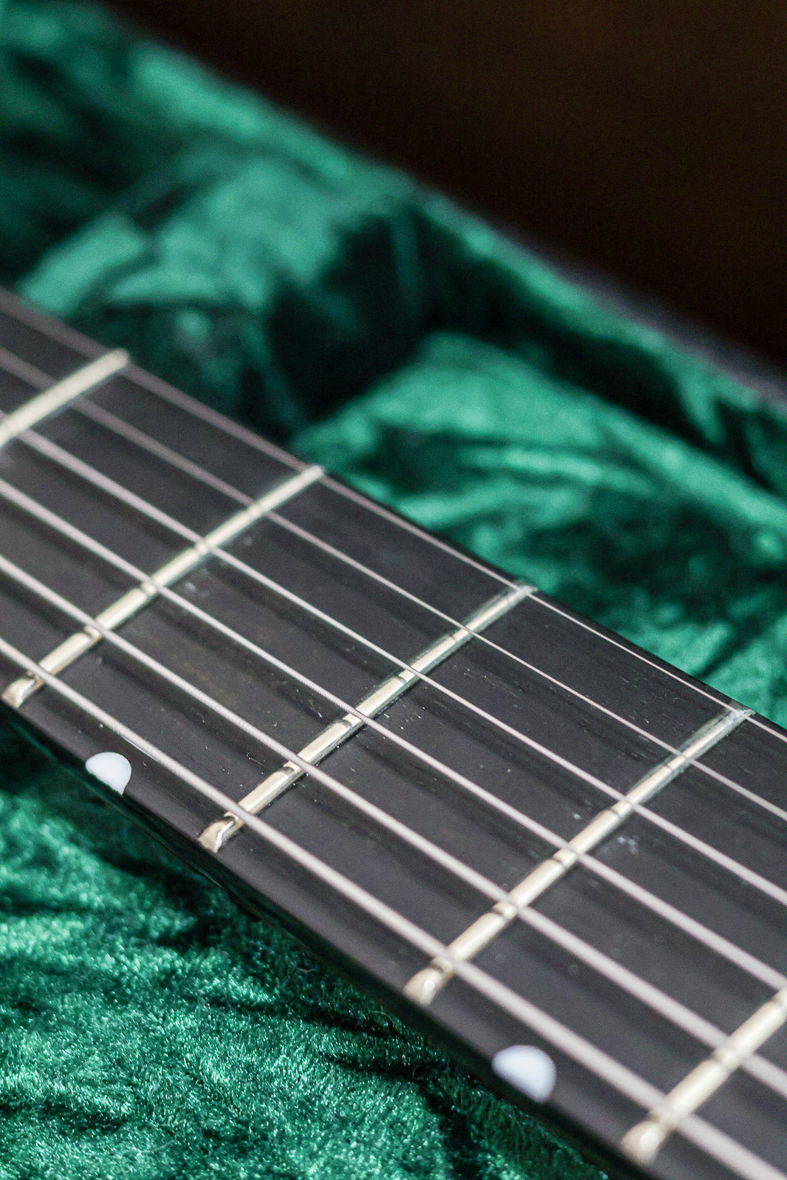 Eastman AR480CE John Pisano 30th Anniv. | Sunburst
