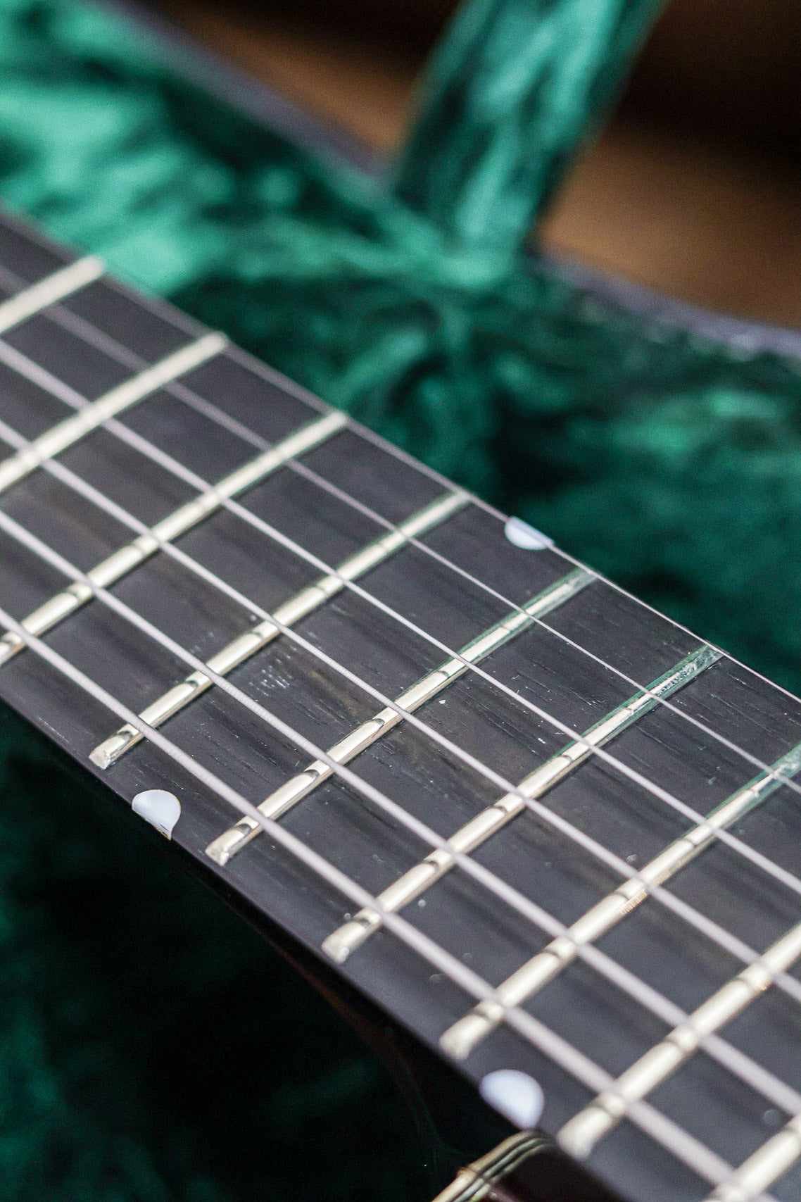 Eastman AR480CE John Pisano 30th Anniv. | Sunburst