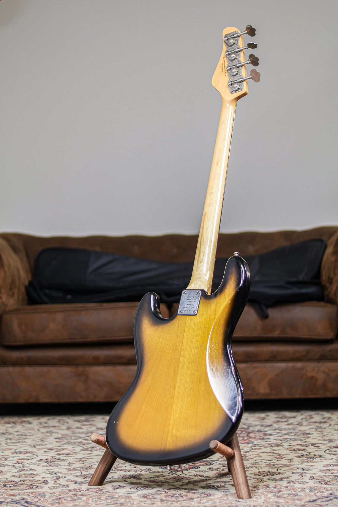 Schecter USA Traditional J-Bass Wembley 2017 | Sunburst