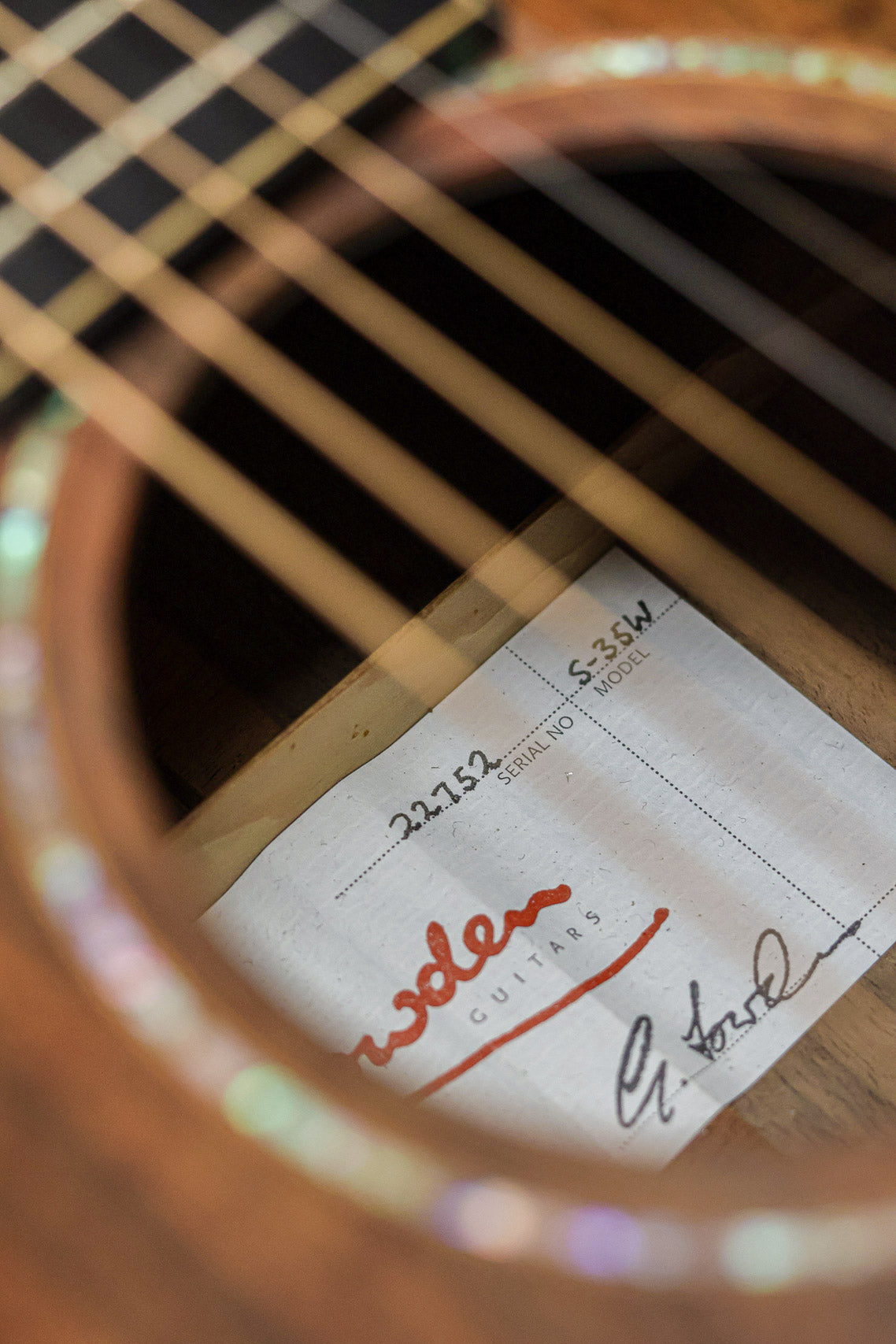 Lowden PB Pierre Bensusan Signature 2018 | Natural