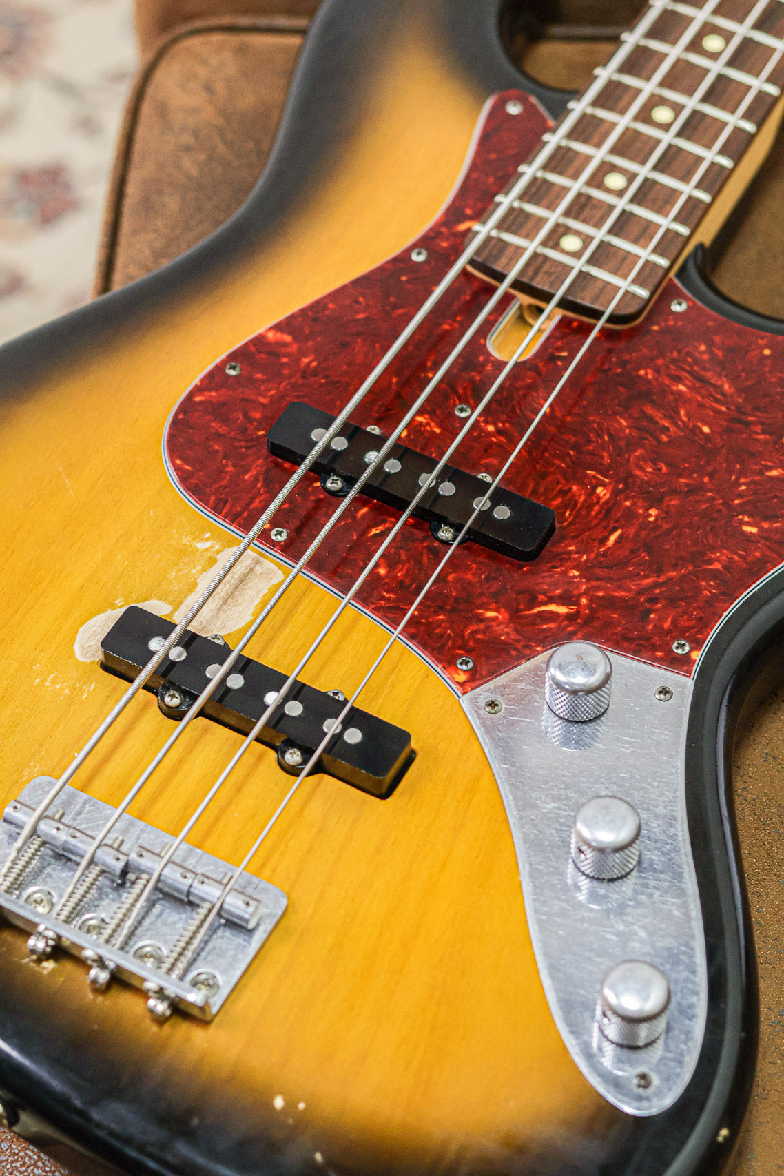 Schecter USA Traditional J-Bass Wembley 2017 | Sunburst