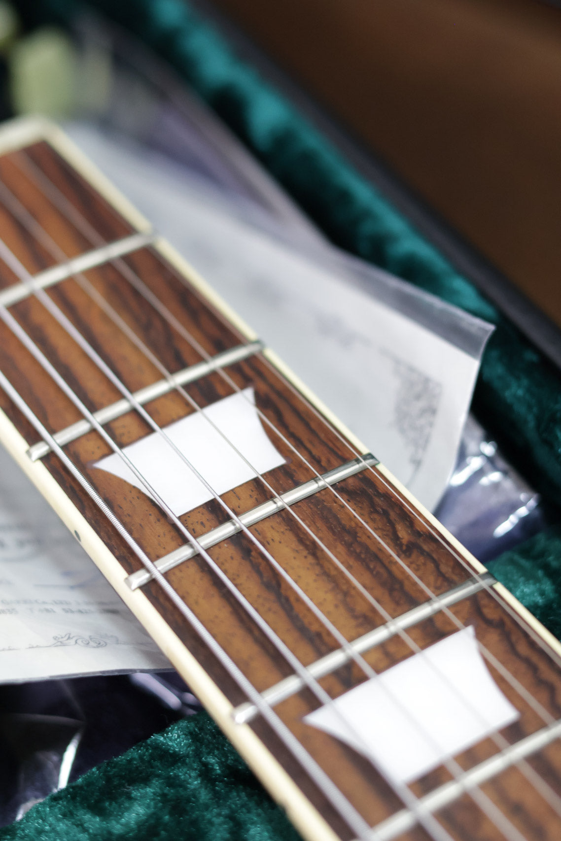 Tokai ULS129 Vintage Series 2024 | Violin Finish